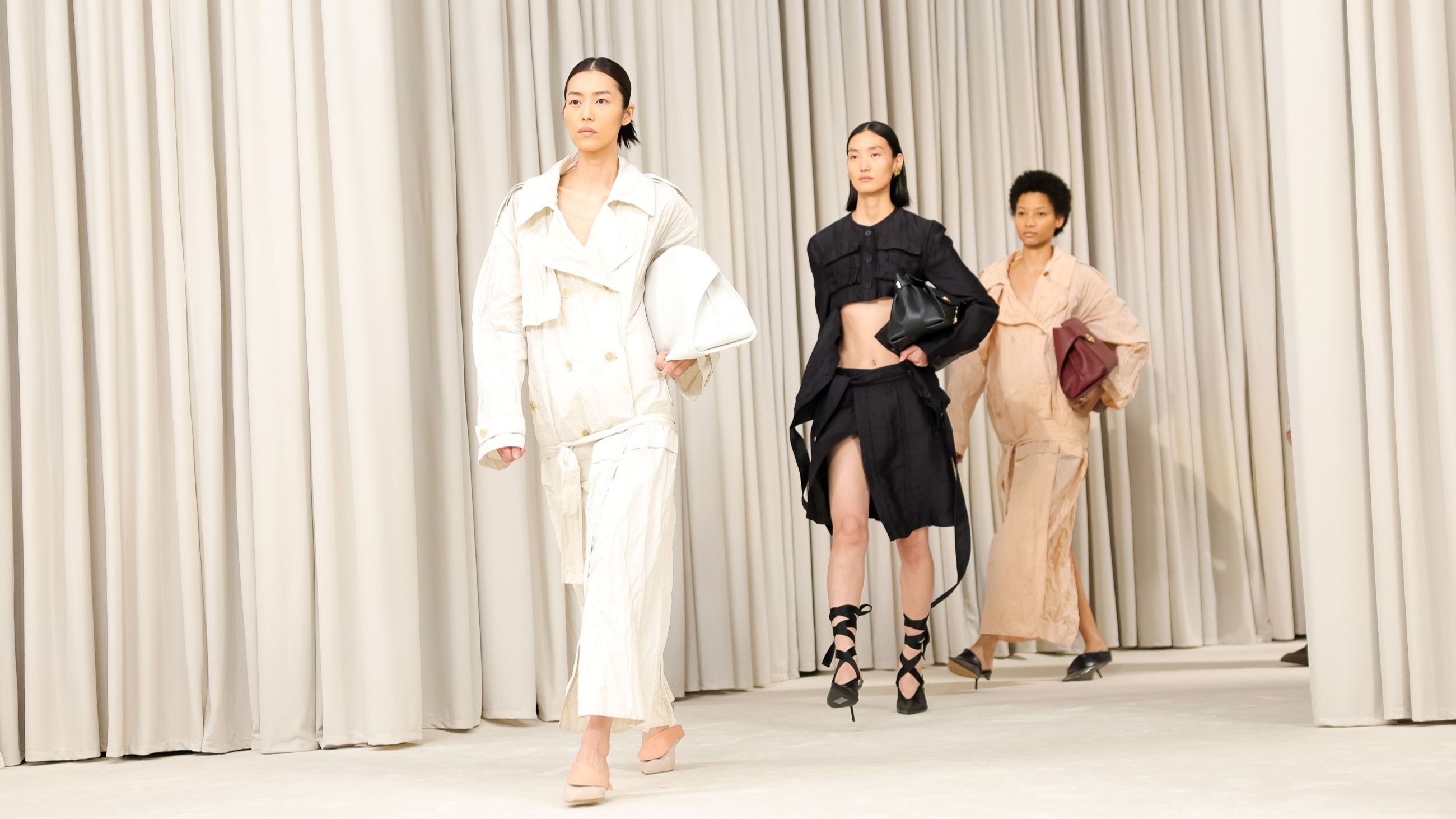 In passerella da Ferragamo durante la Milano Fashion Week Womenswear Spring/Summer 2025-2026. Credits: Getty Images
