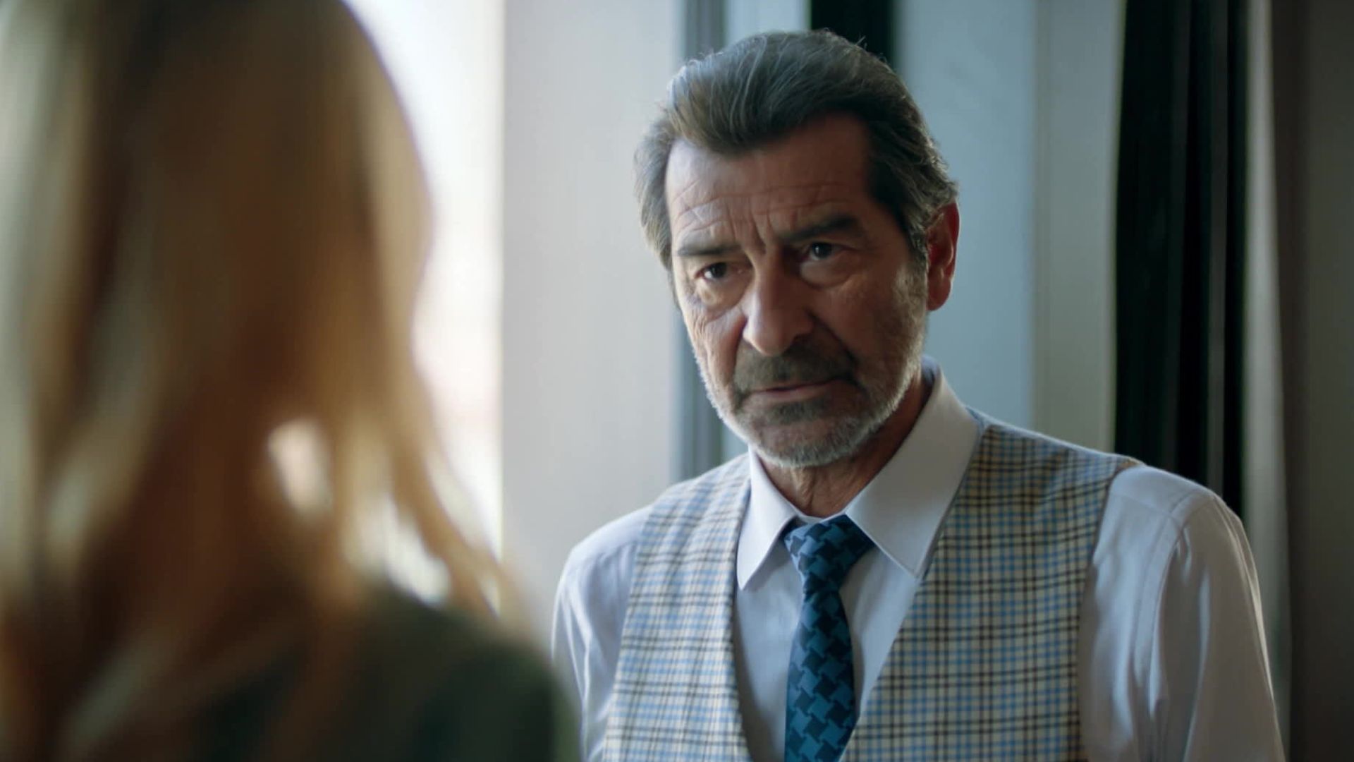 Yekta in una scena di Segreti di famiglia 3