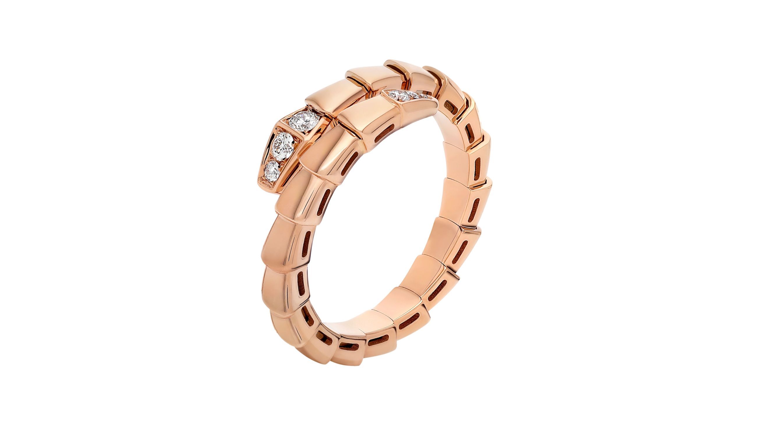 L’anello Serpenti Viper in oro rosa e diamanti; Bvlgari - Credits: Ufficio Stampa