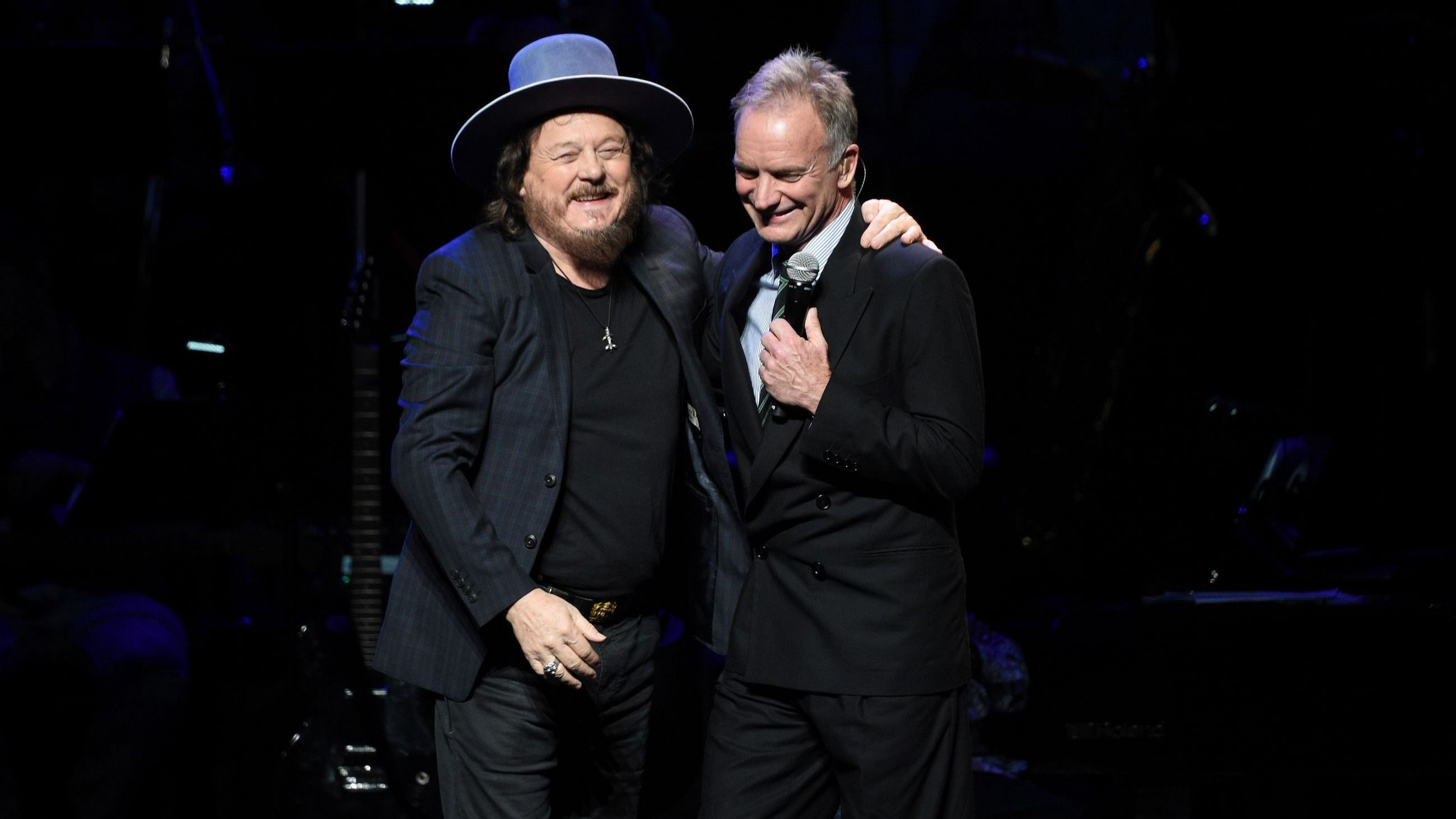Zucchero e Sting si esibiscono durante il concerto benefico per il 30º anniversario del Rainforest Fund "We'll Be Together Again" al Beacon Theatre il 9 dicembre 2019 a New York
Credits: Getty Images
