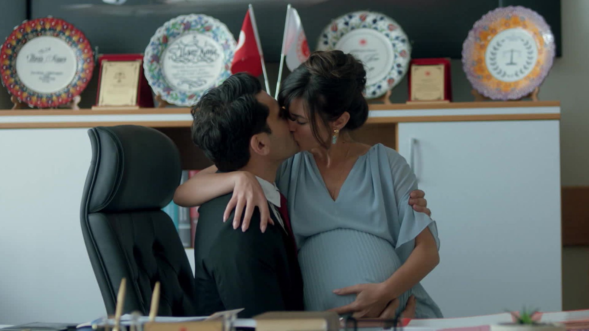 Ilgaz e Ceylin in una scena di Segreti di famiglia 3