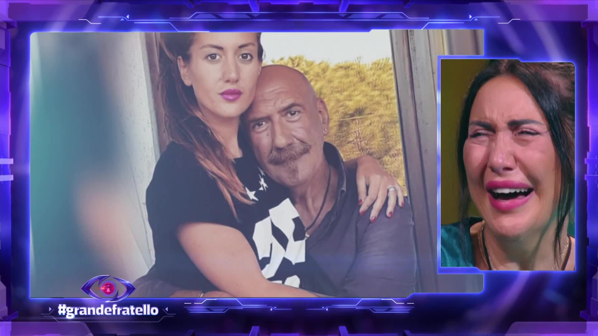 Jessica Morlacchi reagisce al videomessaggio del padre Lauro