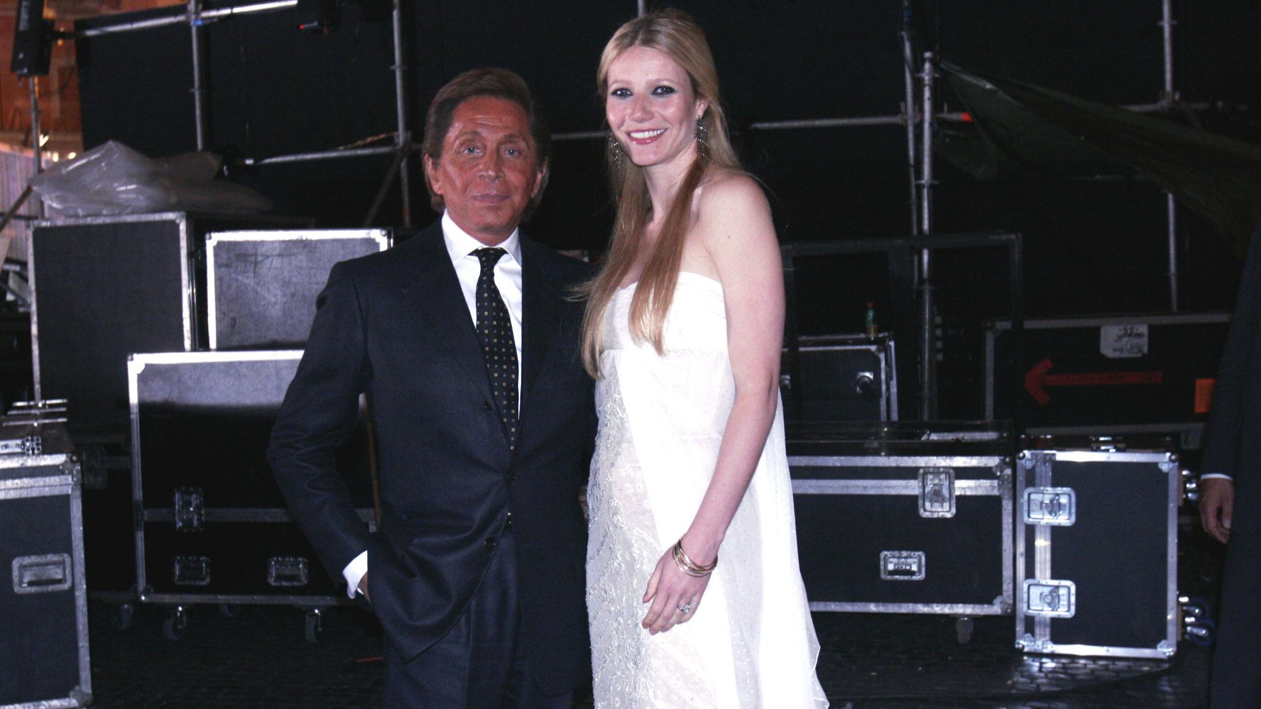 Valentino in compagnia di Gwyneth Paltrow, 2005 - Credits Agf