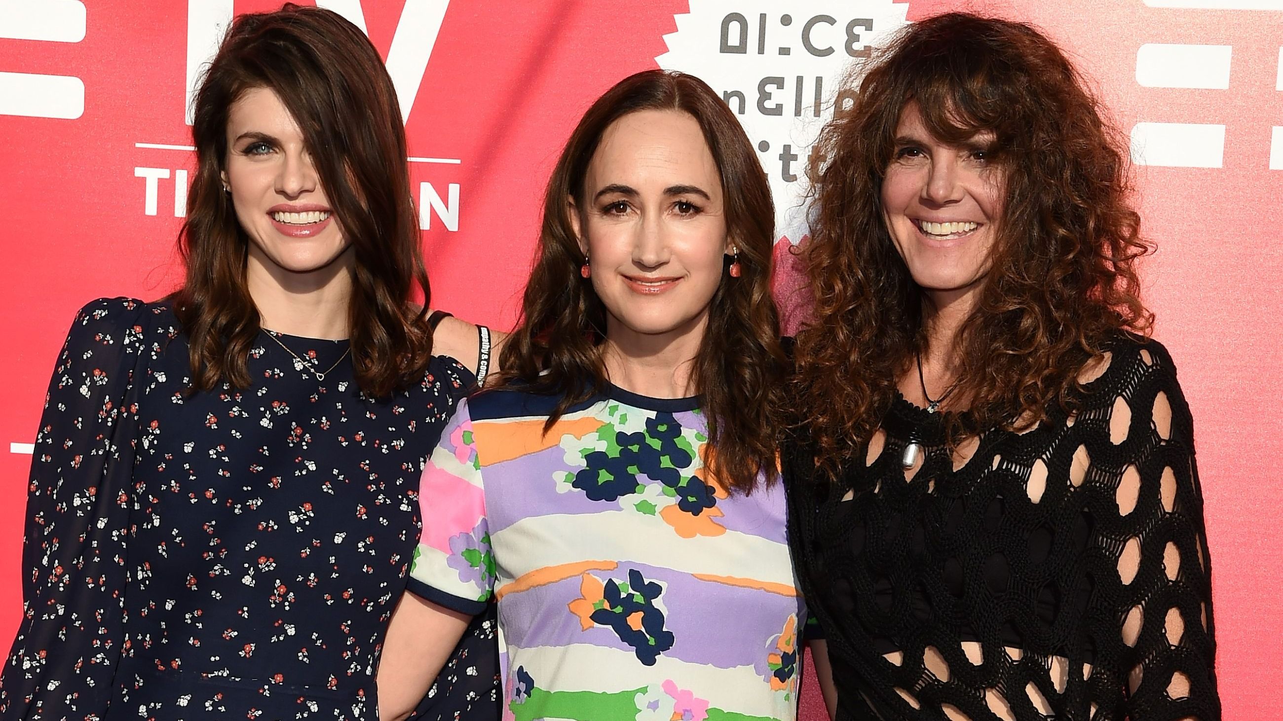 Alexandra Daddario, Sophie Kinsella ed Elise Duran partecipano al photocall del film "Can You Keep A Secret?" durante il Festival Alice nella Città il 19 ottobre 2019 a Roma, Italia - Credits: Getty Images