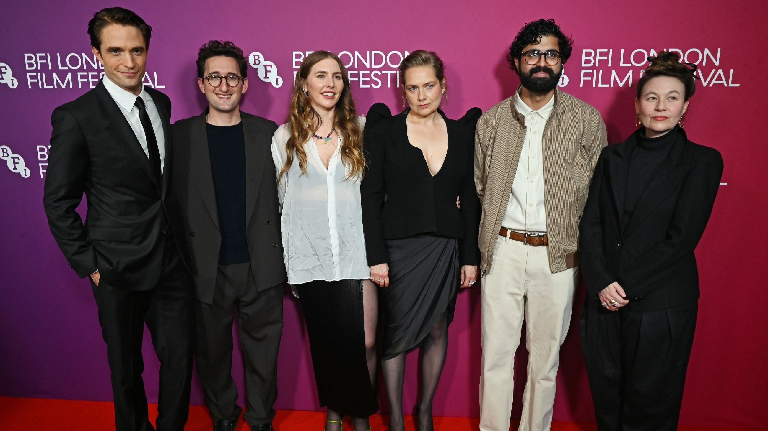 Robert Pattinson, Lance Oppenheim, Brighton McCloskey, Merritt Wever, Ajon Singh e Kristy Matheson alla proiezione di “Primetime” per la 70esima edizione dei BFI London Film Festival - Credits Getty Images
