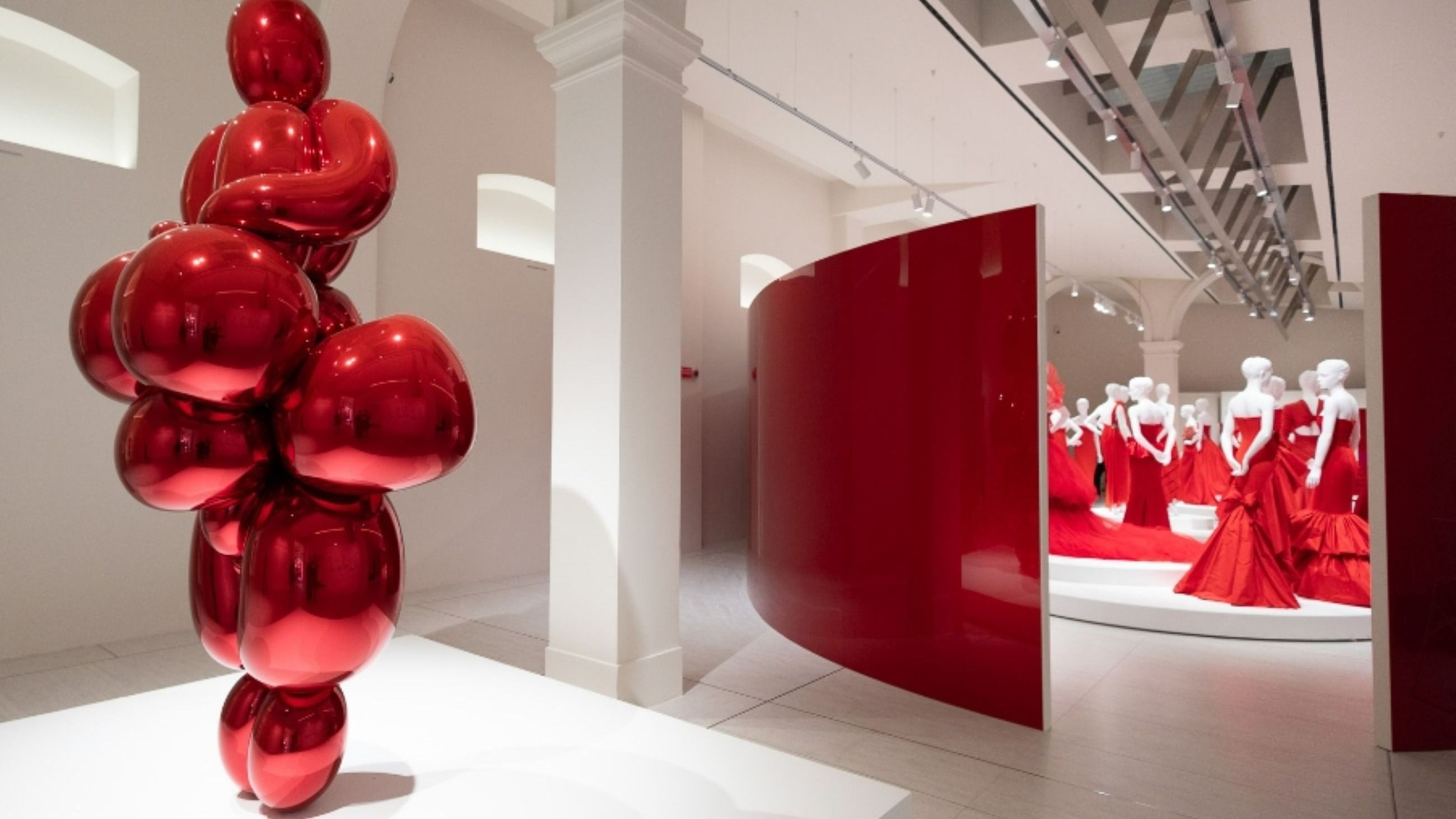 Immagine dalla mostra “Orizzonti. Rosso” presso lo spazio di PM23 di ROMA in mostra fino al 12 ottobre 2025 - Courtesy Press Office
