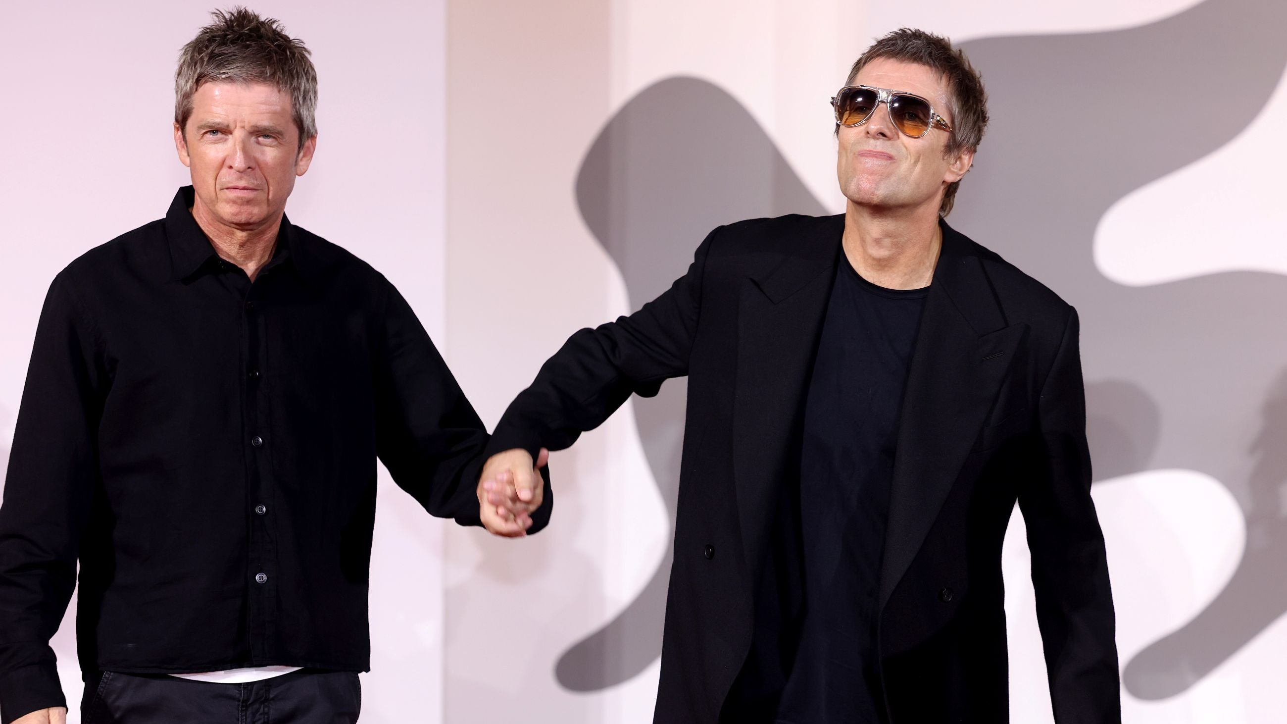 I fratelli Noel e Liam Gallagher alla prima mondiale di “Oasis: Don’t Look Back in Anger” per l’83ª Mostra Internazionale d’Arte Cinematografica di Venezia - Credits Getty Images