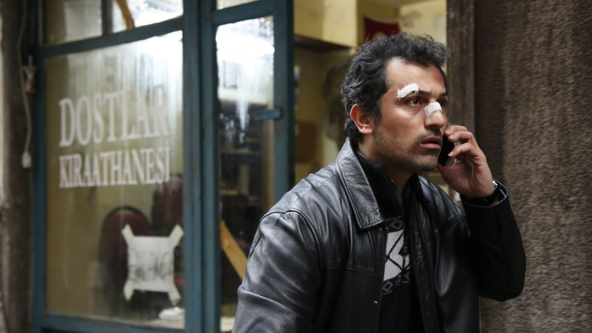 Arif in una scena de La forza di una donna 