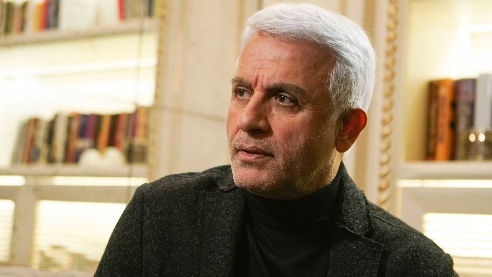 Talat Bulut (Halit) in Forbidden Fruit