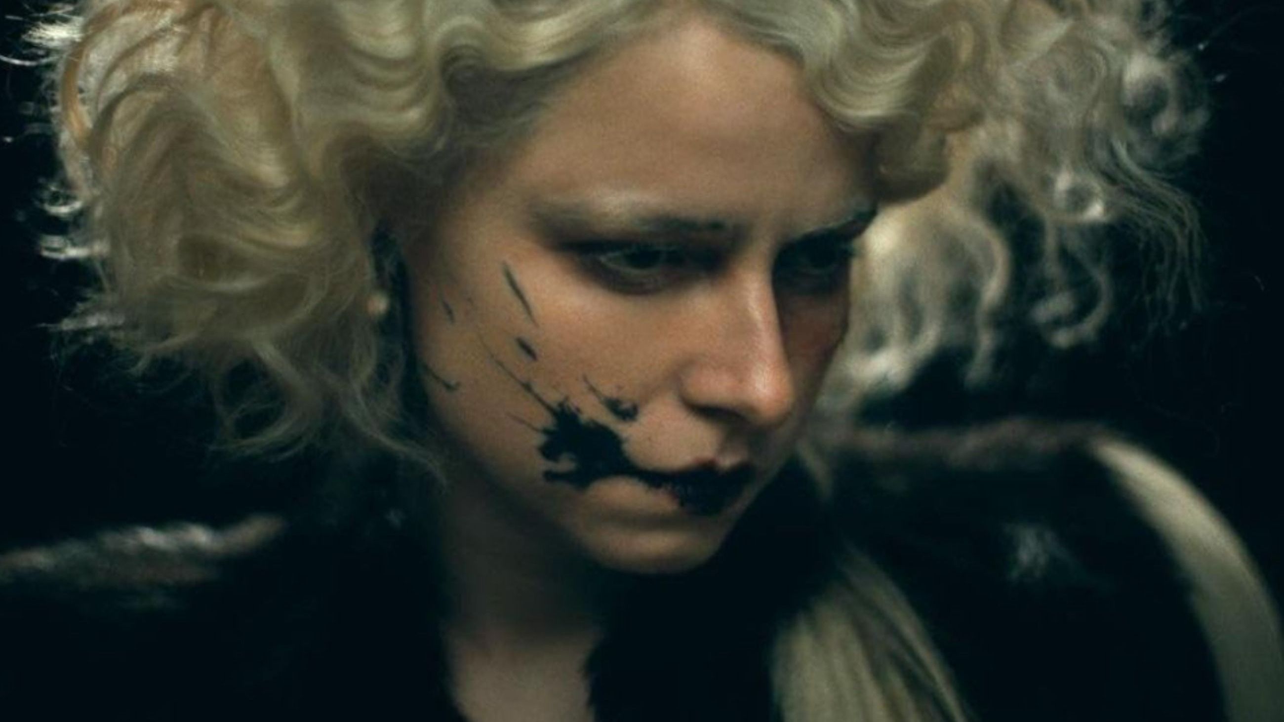 Jessie Buckley ne La Sposa! - Courtesy Press Office