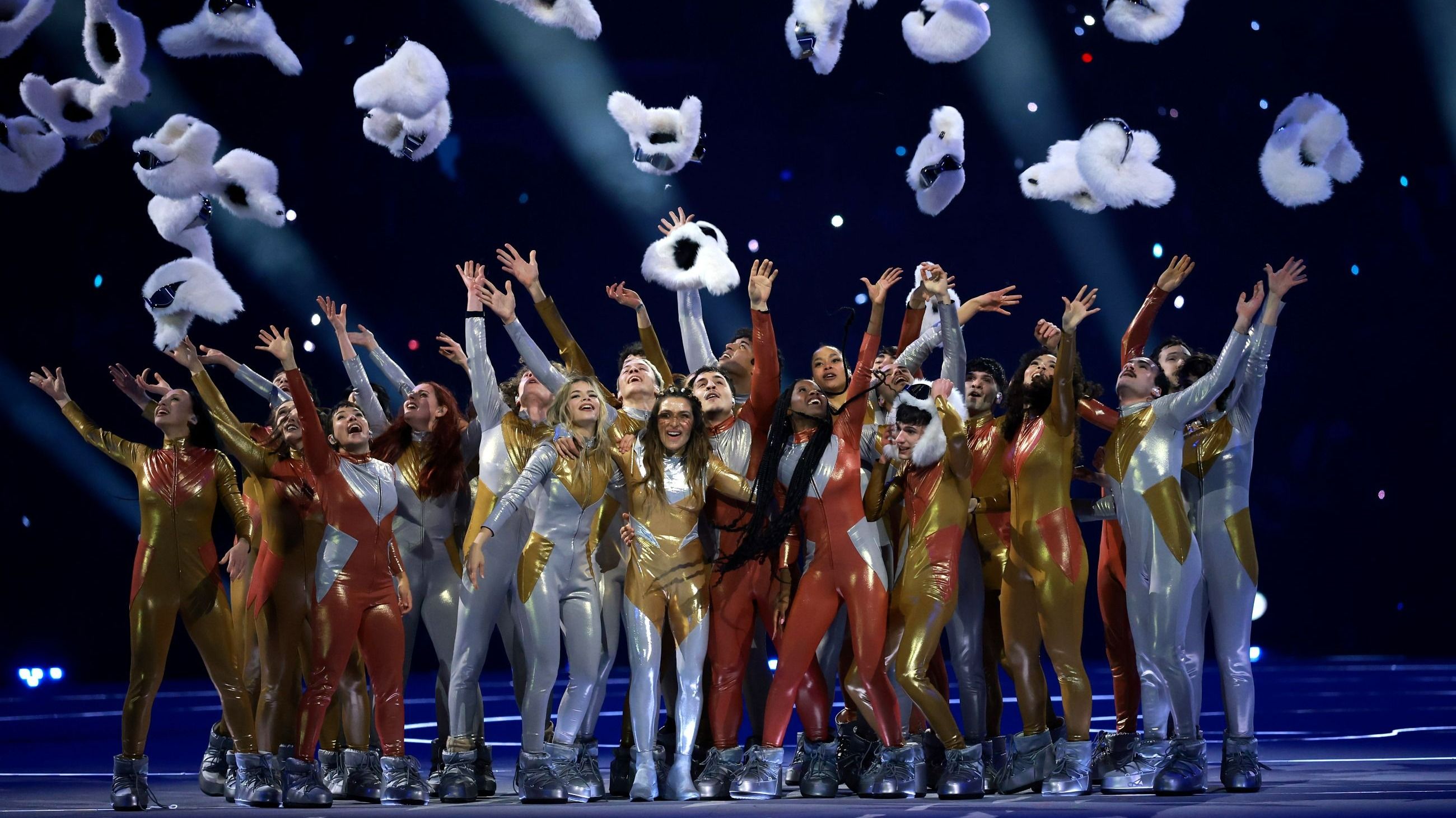 Un momento della performance di Sabrina Impacciatore durante la cerimonia di apertura di Milano Cortina 2026 - Credits: Getty Images 