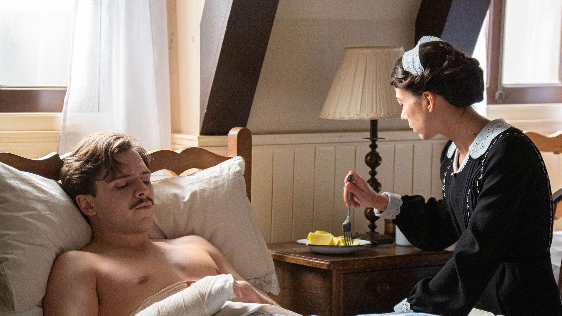 Marcos Orengo (Feliciano) e Andrea del Rio (Teresa Villamil) in una scena de La promessa