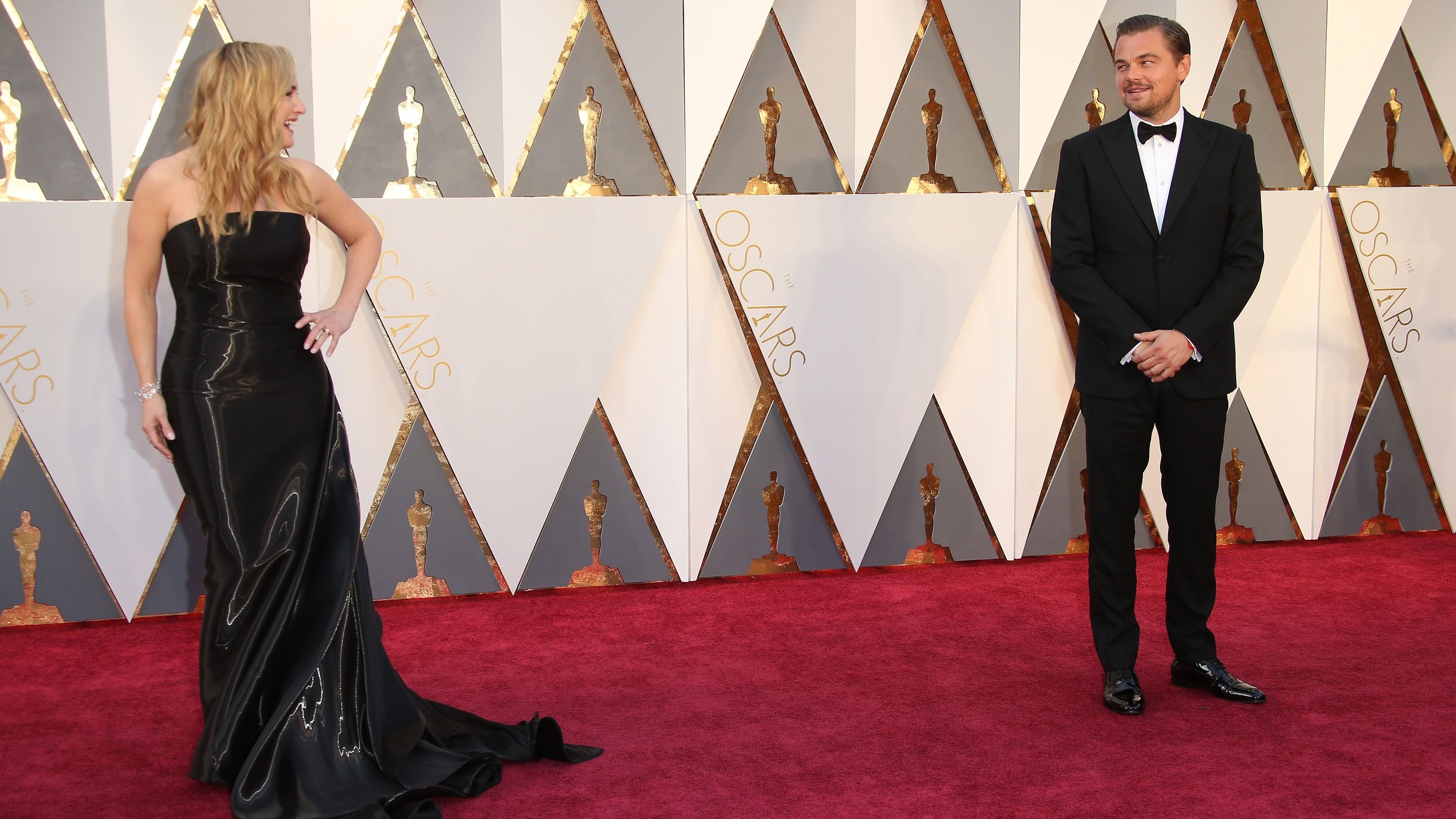 Kate Winslet e Leonardo DiCaprio insieme sul red carpet degli Oscar nel 2016
Credit: Getty Images