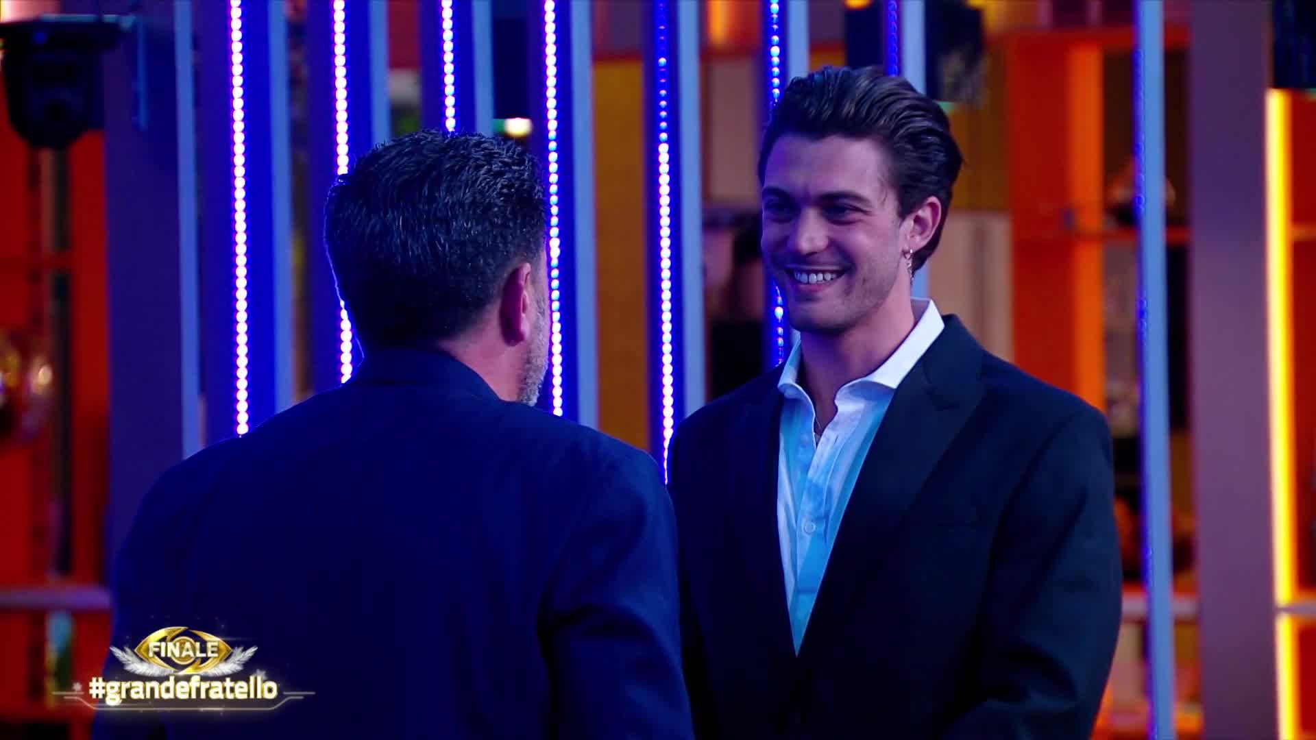 Jonas Pepe e suo padre alla finale del GF 2025