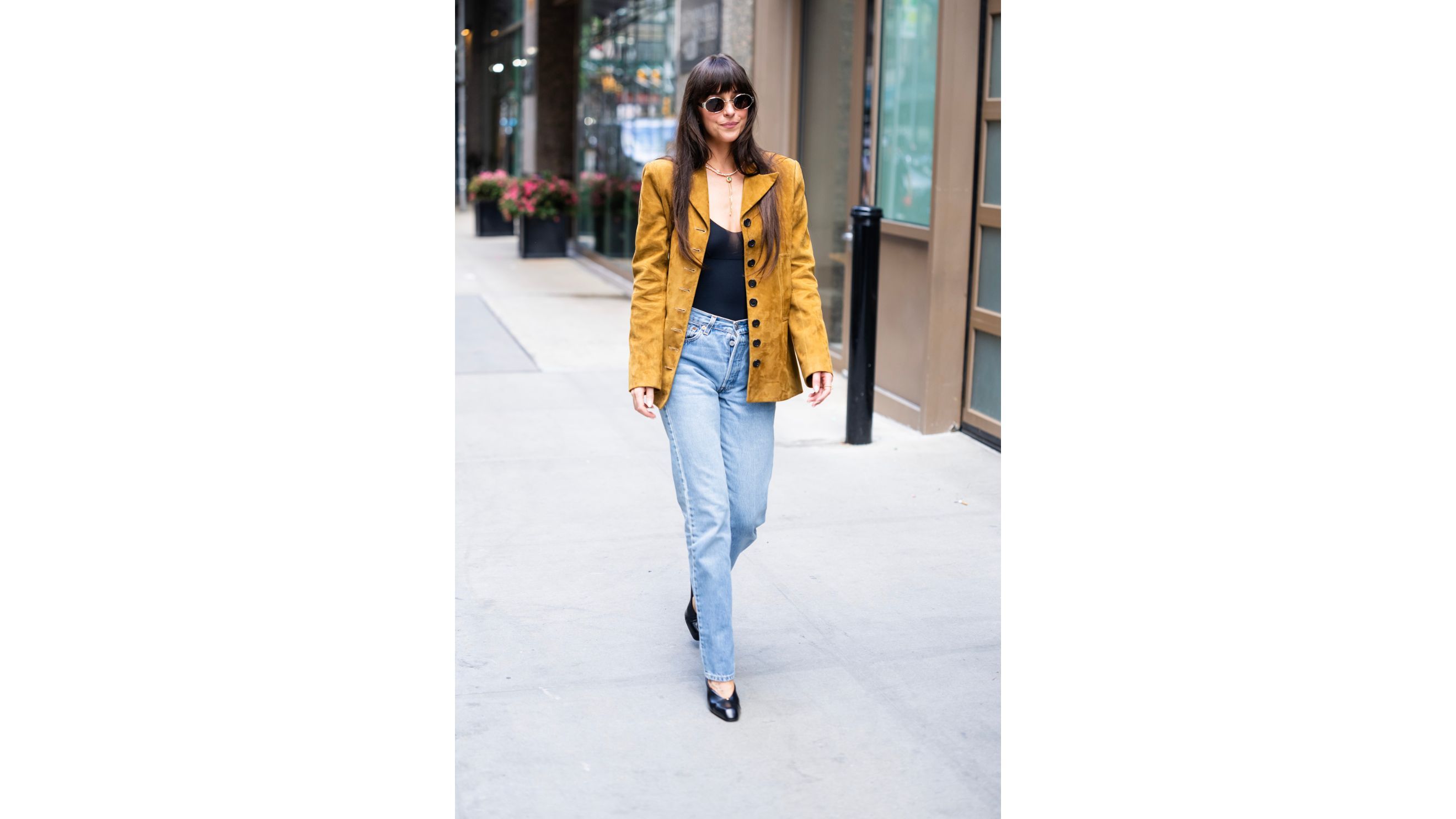 Dakota Johnson è stata avvistata a Midtown il 30 maggio 2025 a New York City - Credits: Getty Images