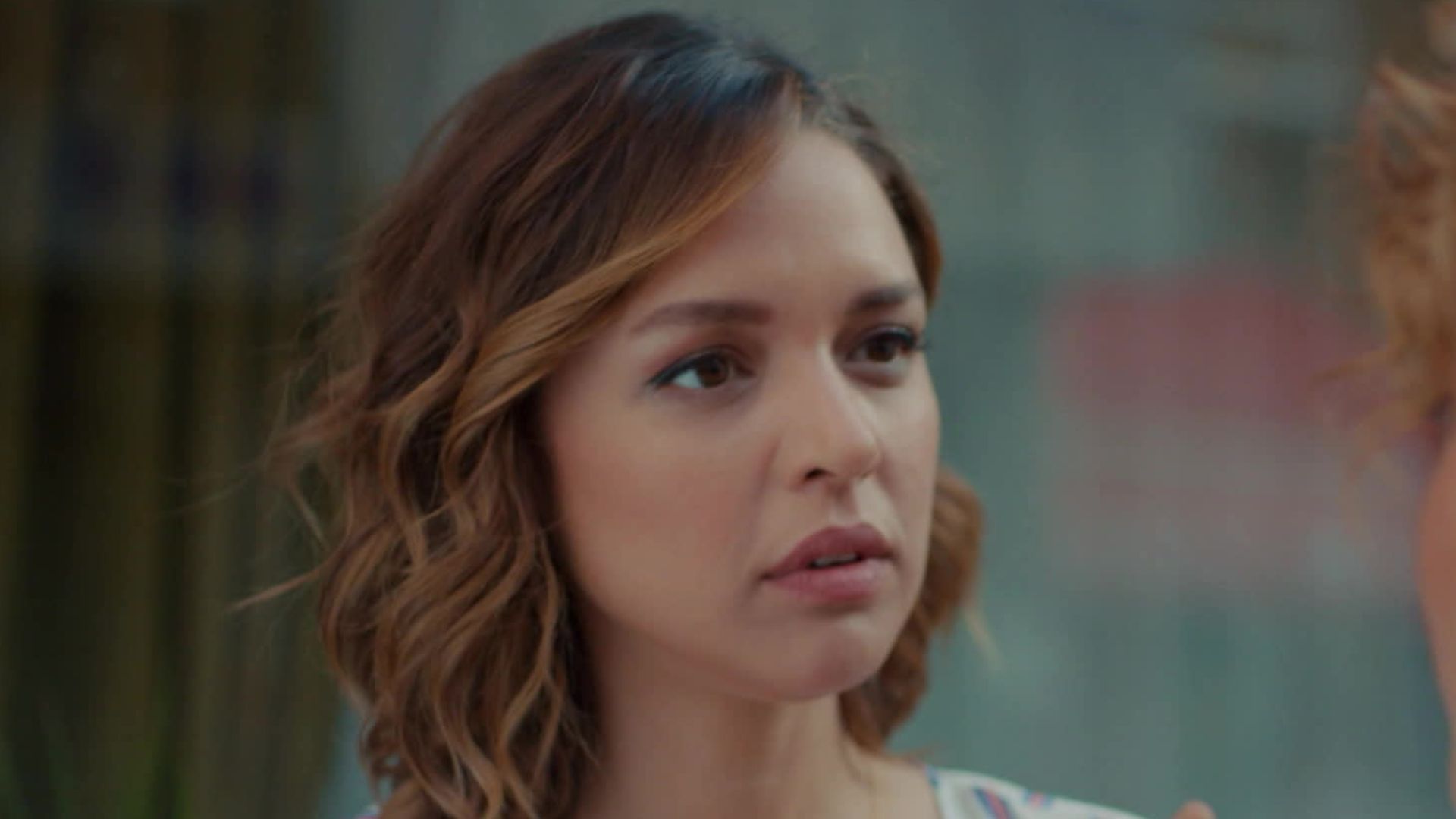Seda Turkmen (Burcu) in una scena di My Sweet Lie