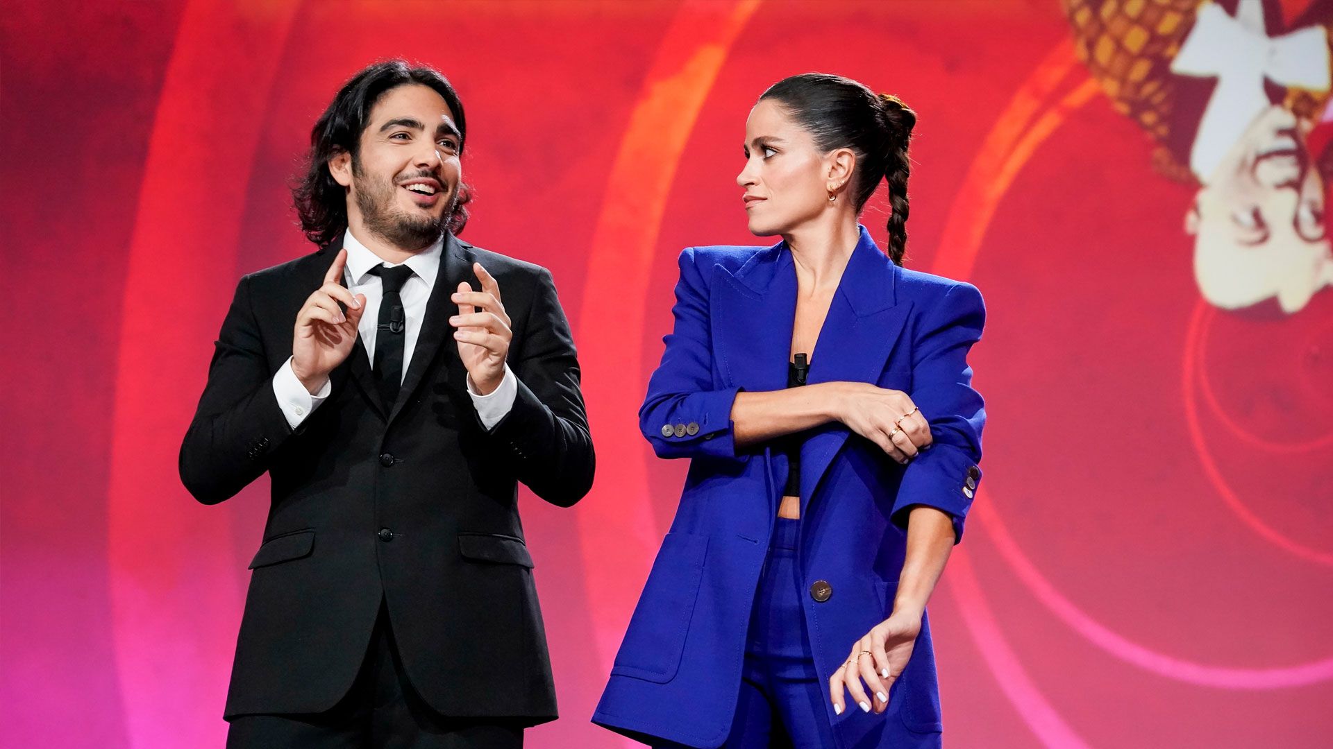 Veronica Gentili e Max Angioni conducono Le Iene