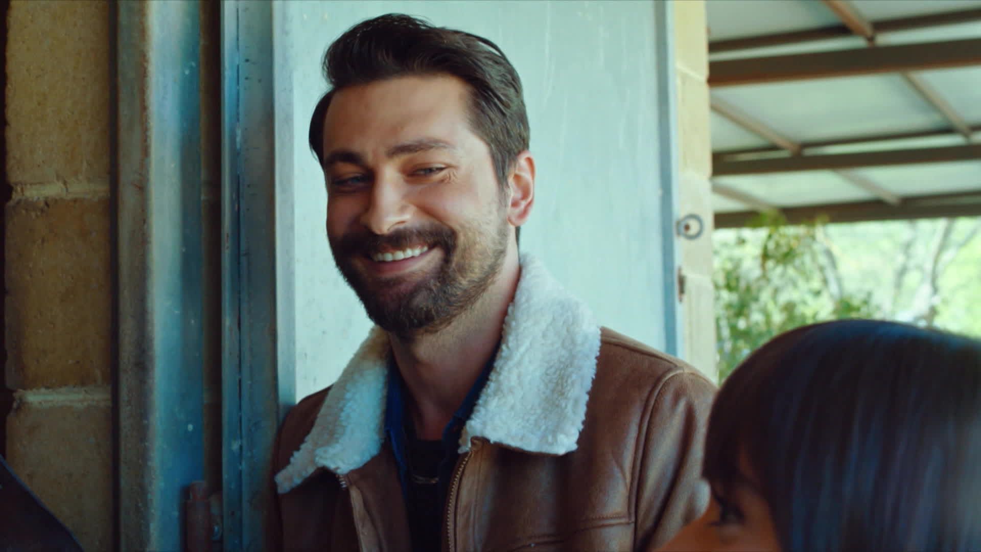 Alihan in una scena di Forbidden Fruit