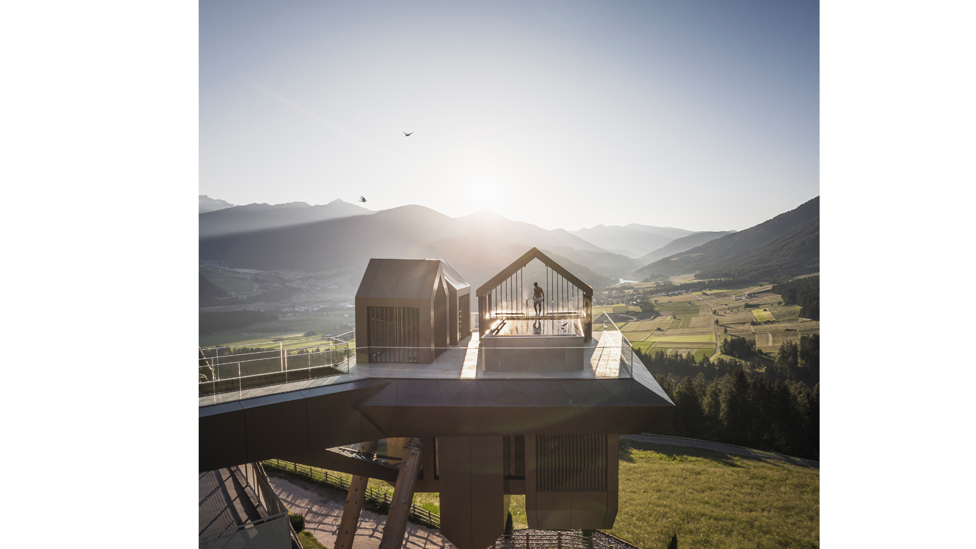 Hydra Boost Treatment, Alpin Panorama Hotel Hubertus Valdaora 
Courtesy press office
