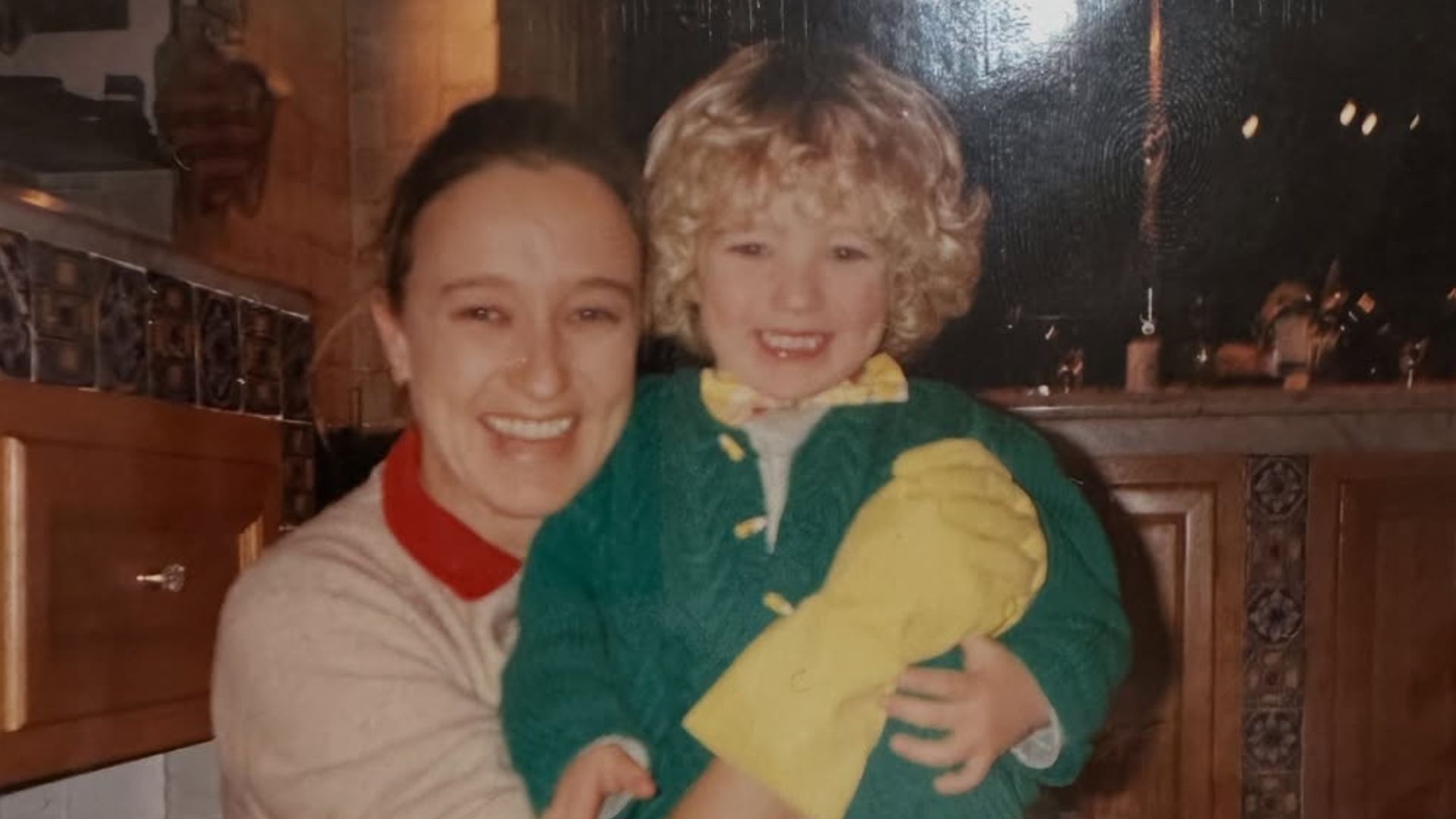Paolo Ciavarro con la mamma Eleonora Giorgi