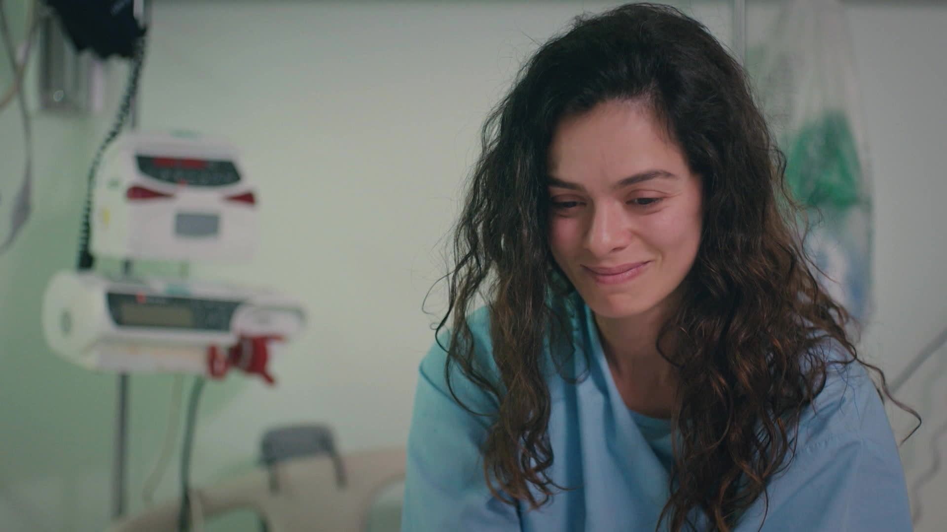 Bahar in una scena de La forza di una donna 2