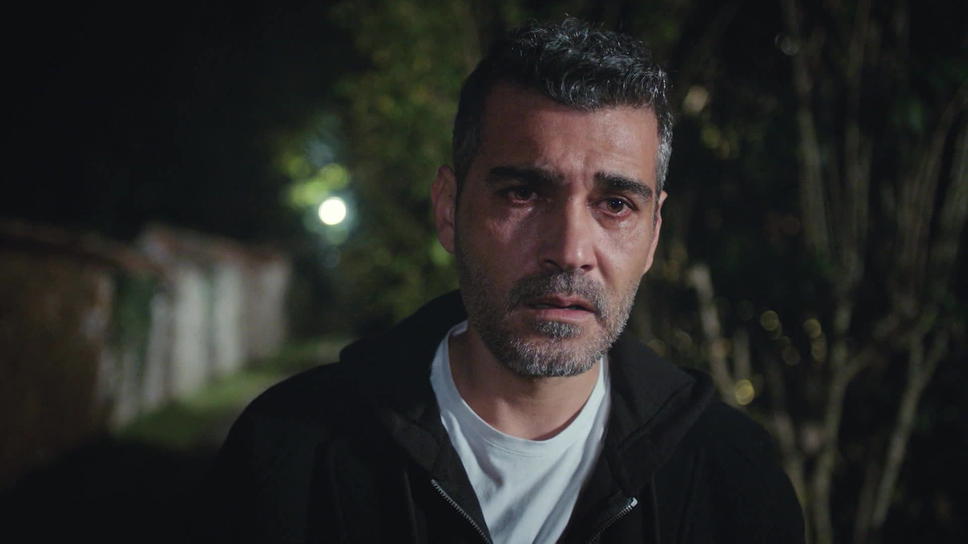 Sarp in una scena de La forza di una donna 2