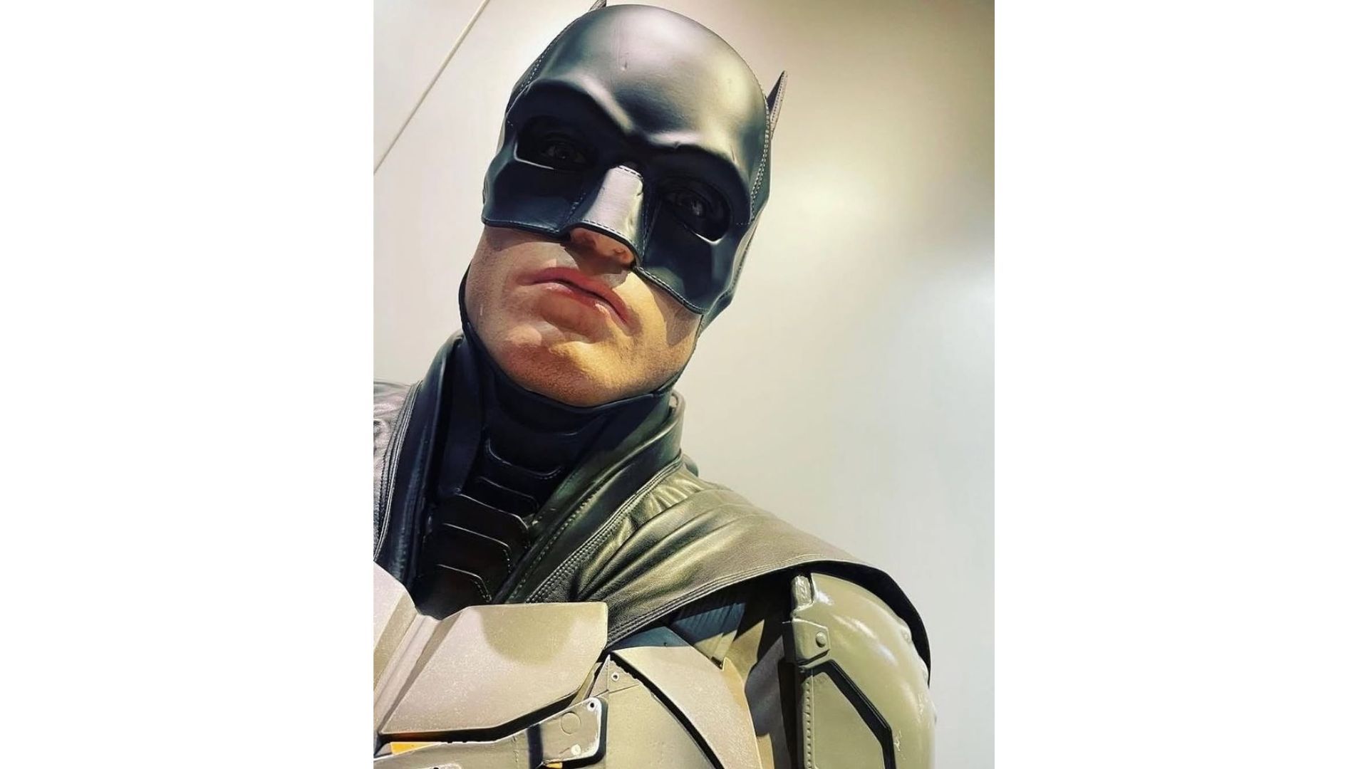 Foto tratta dal profilo Instagram di Robert Pattinson
