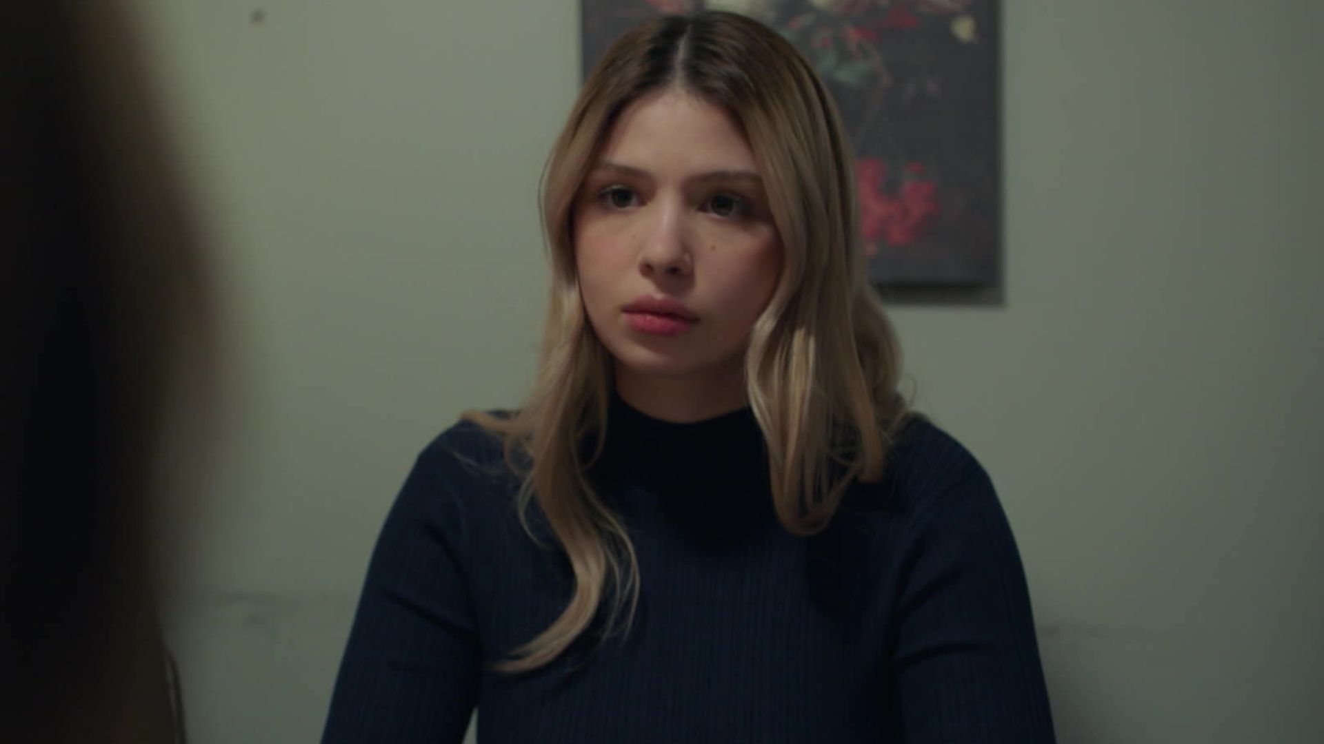 Parla in una scena di Segreti di famiglia 3