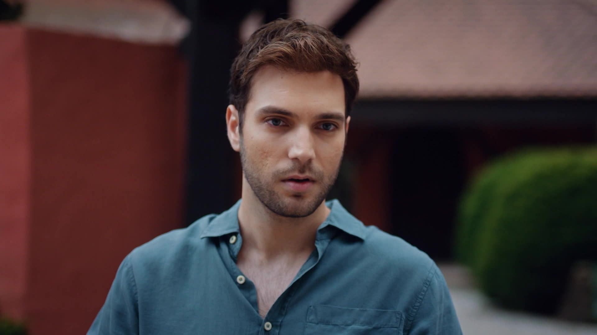 Armagan in una scena de La Rosa della Vendetta