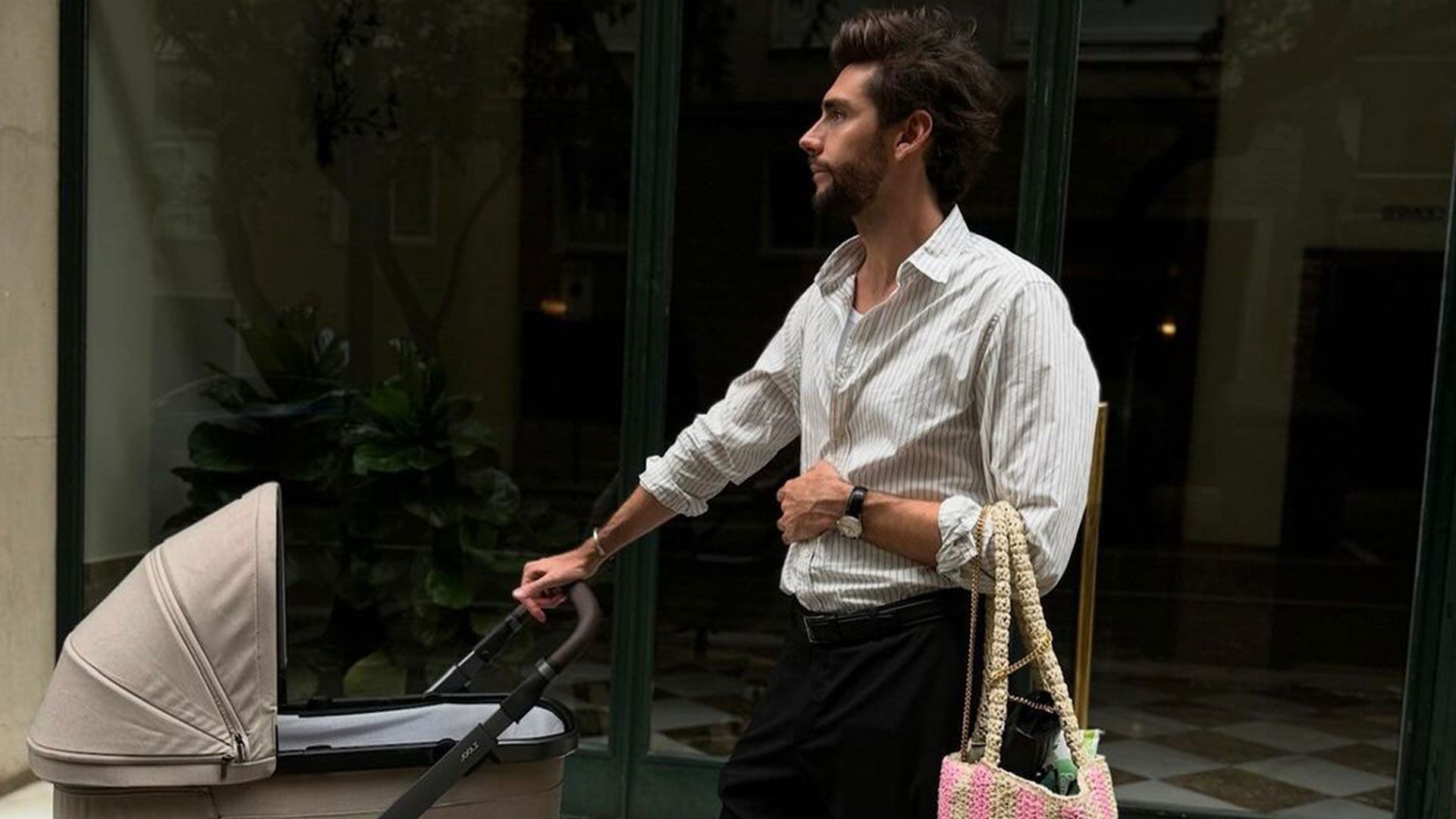 Instagram: @alvarosolermusic