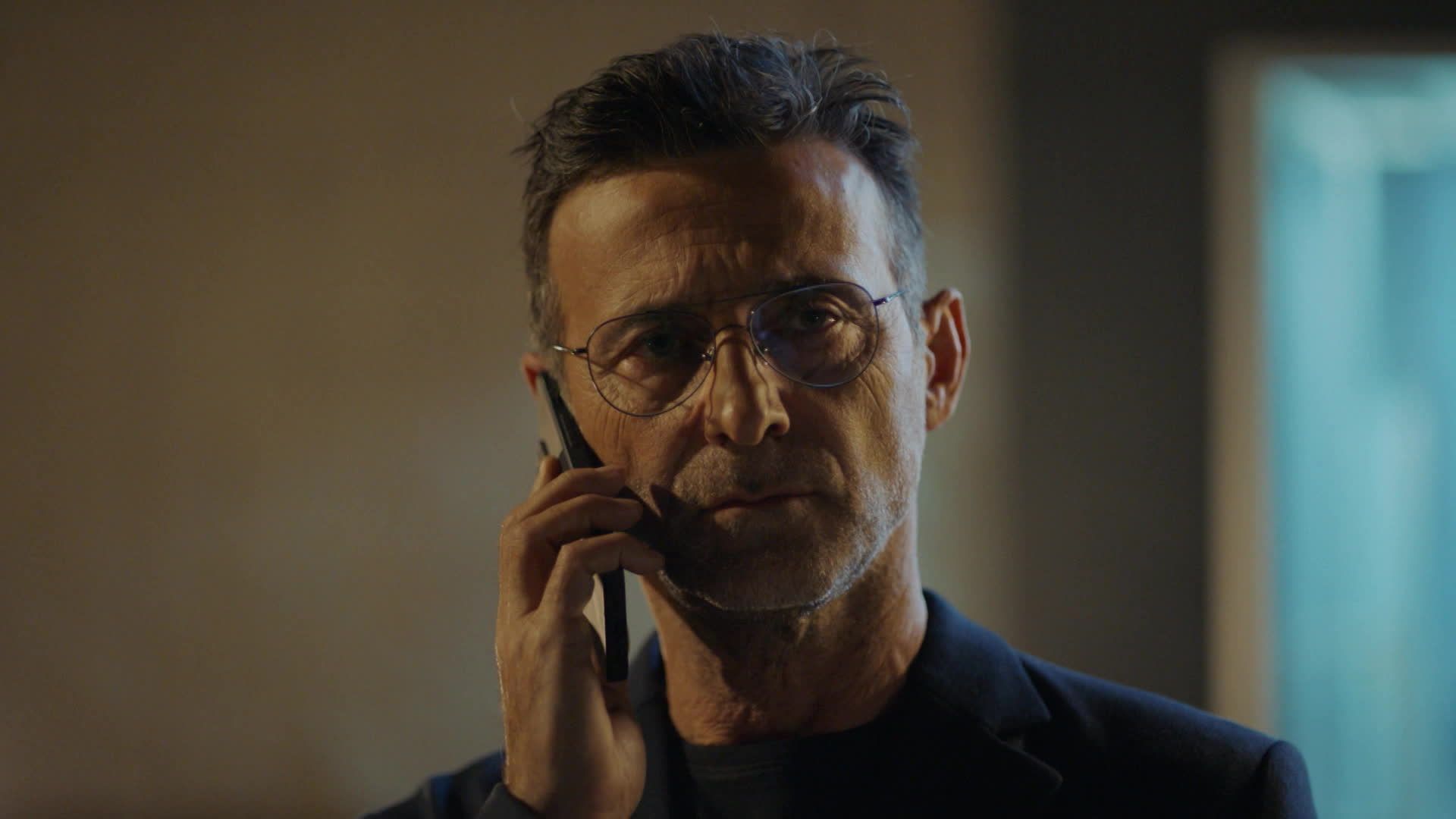 Oltan in una scena di Tradimento