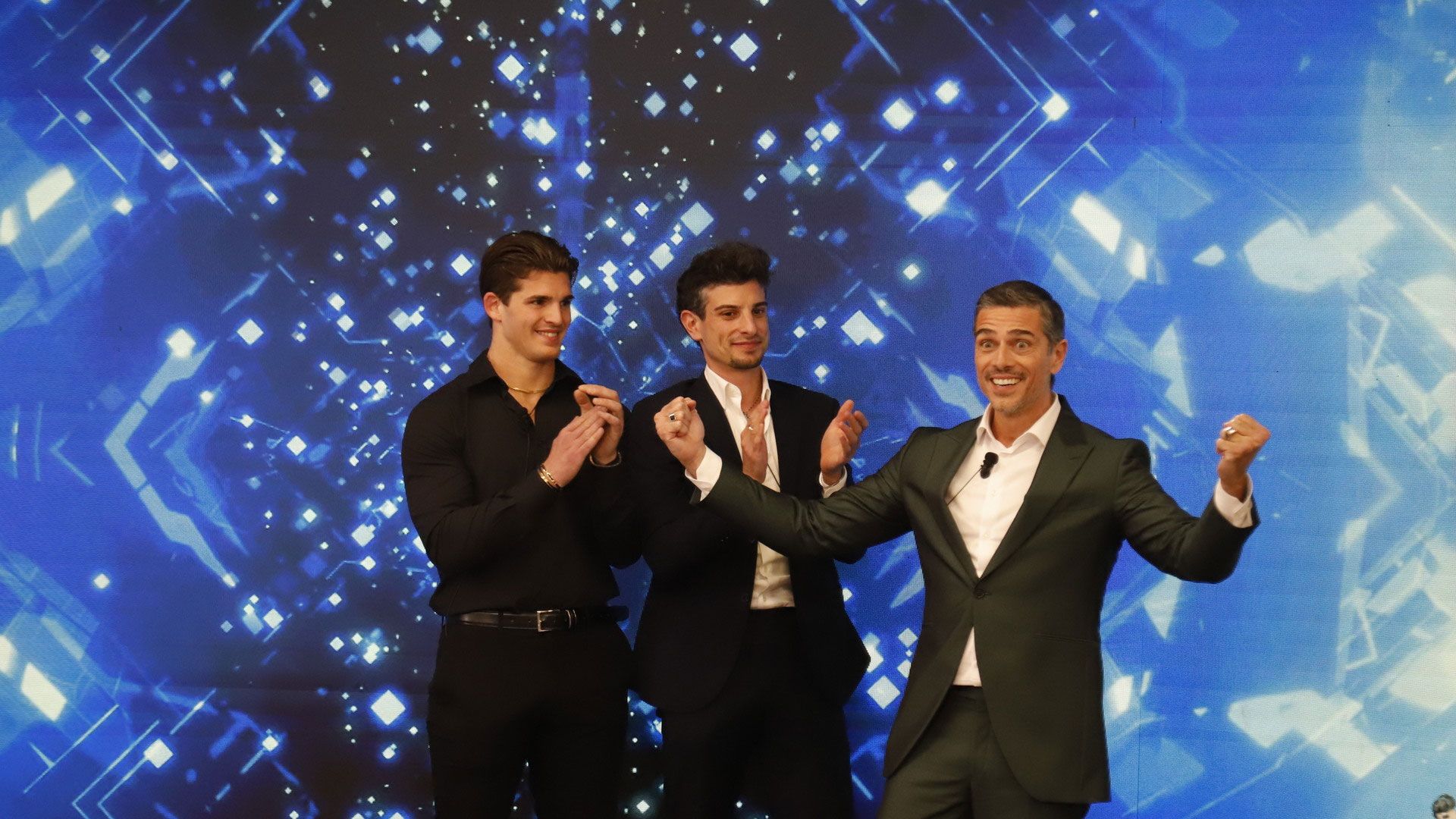 Massimiliano Varrese scopre di essere il terzo finalista del Grande Fratello