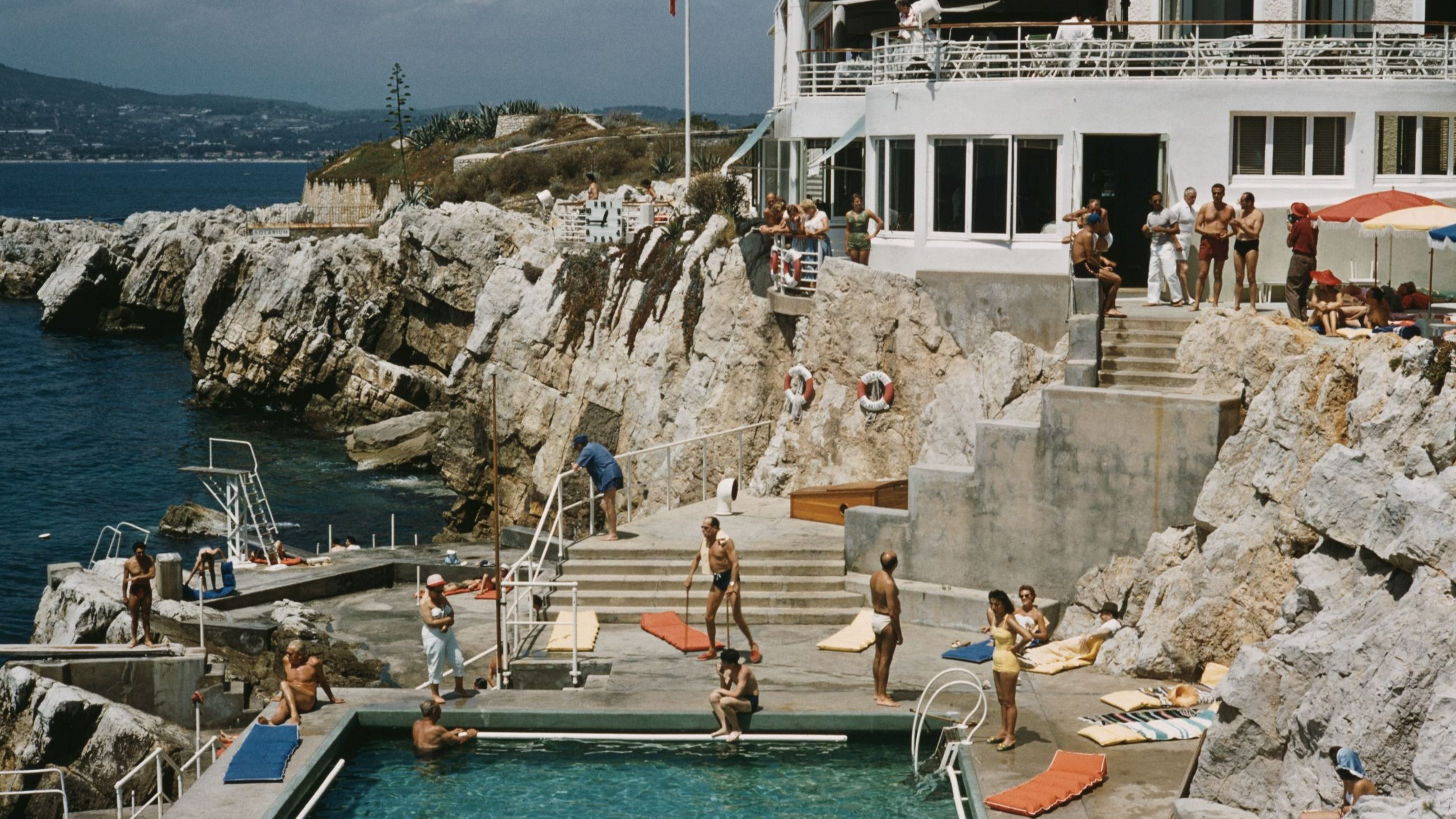 Hotel du Cap-Eden-Roc a Cap d'Antibes, 1965 - Credits Getty Images