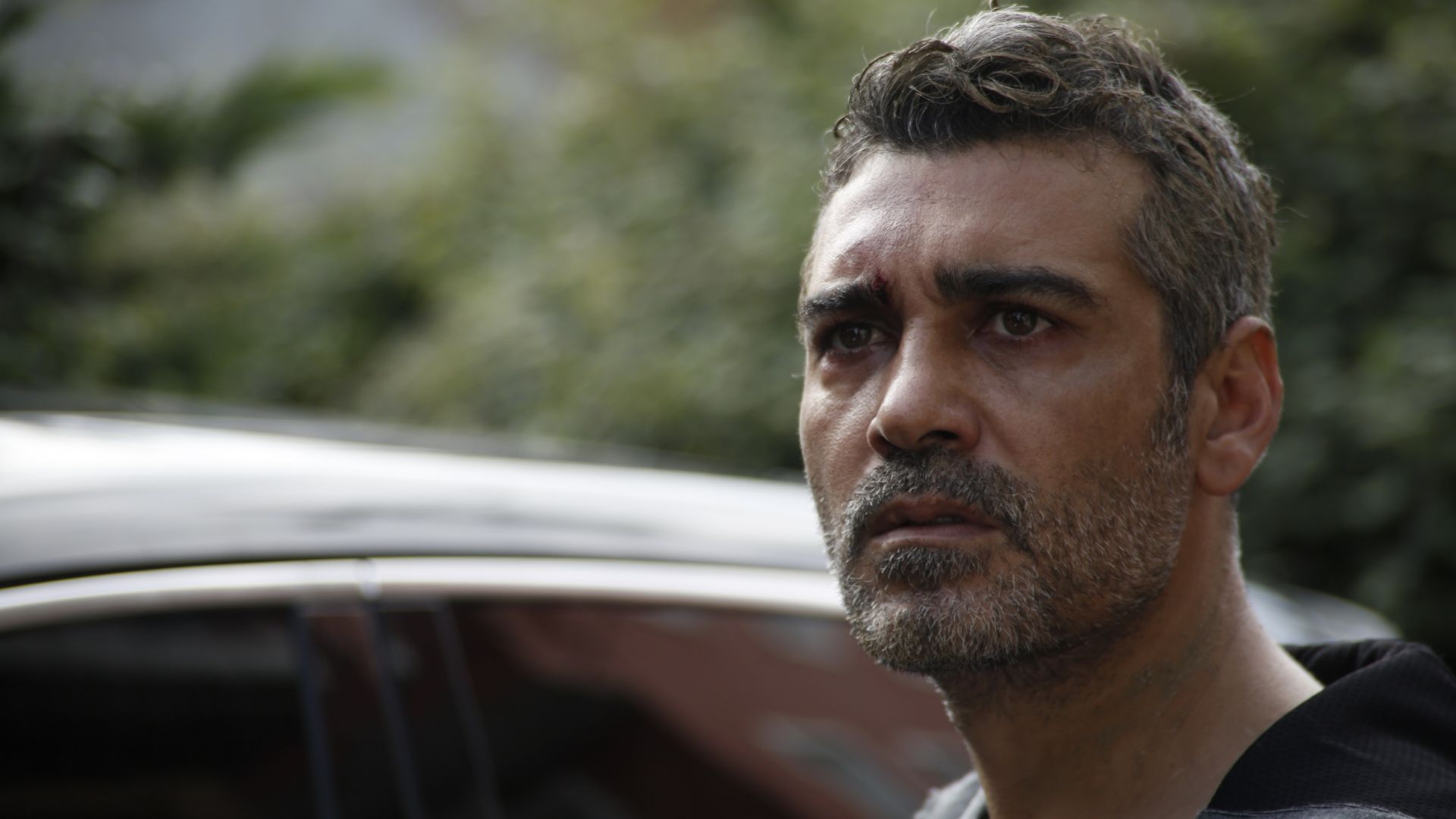 Caner Cindoruk (Sarp Çesmeli) in una scena di La forza di una donna 2