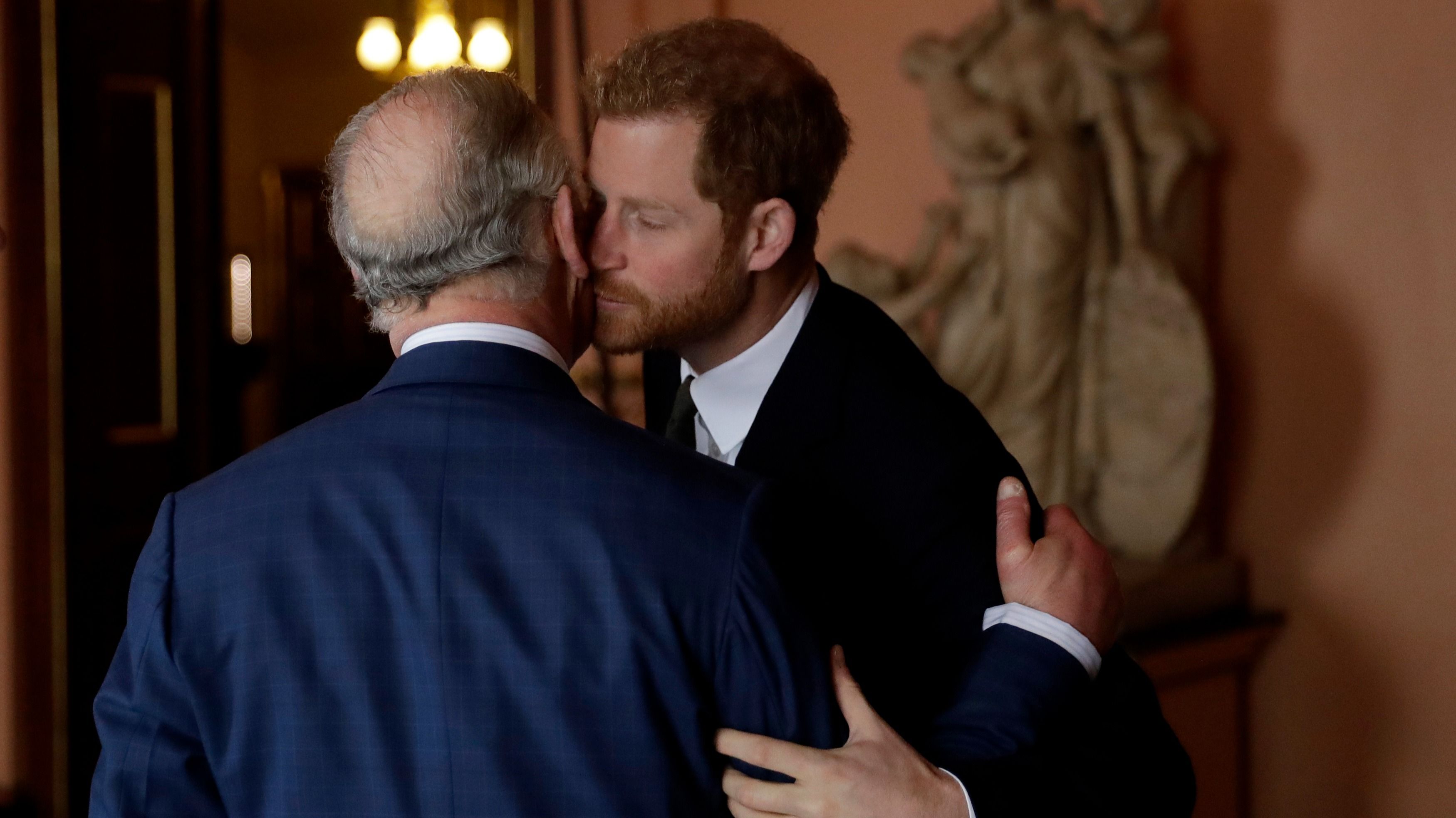 Harry insieme a Carlo nel 2018 (foto Getty)