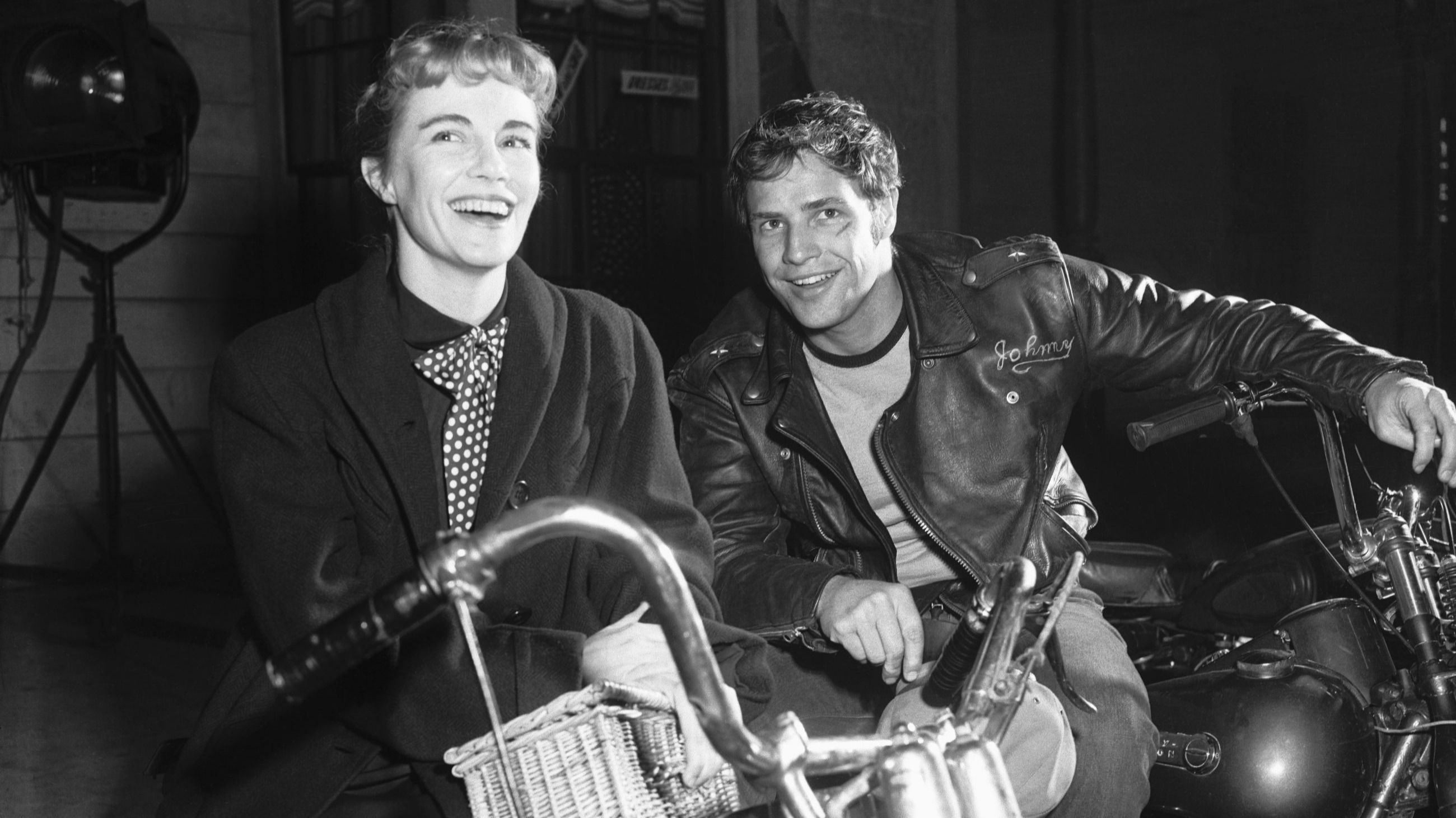 Marlon Brando con la sorella Jocelyn in The Wild One - Credits Getty Images