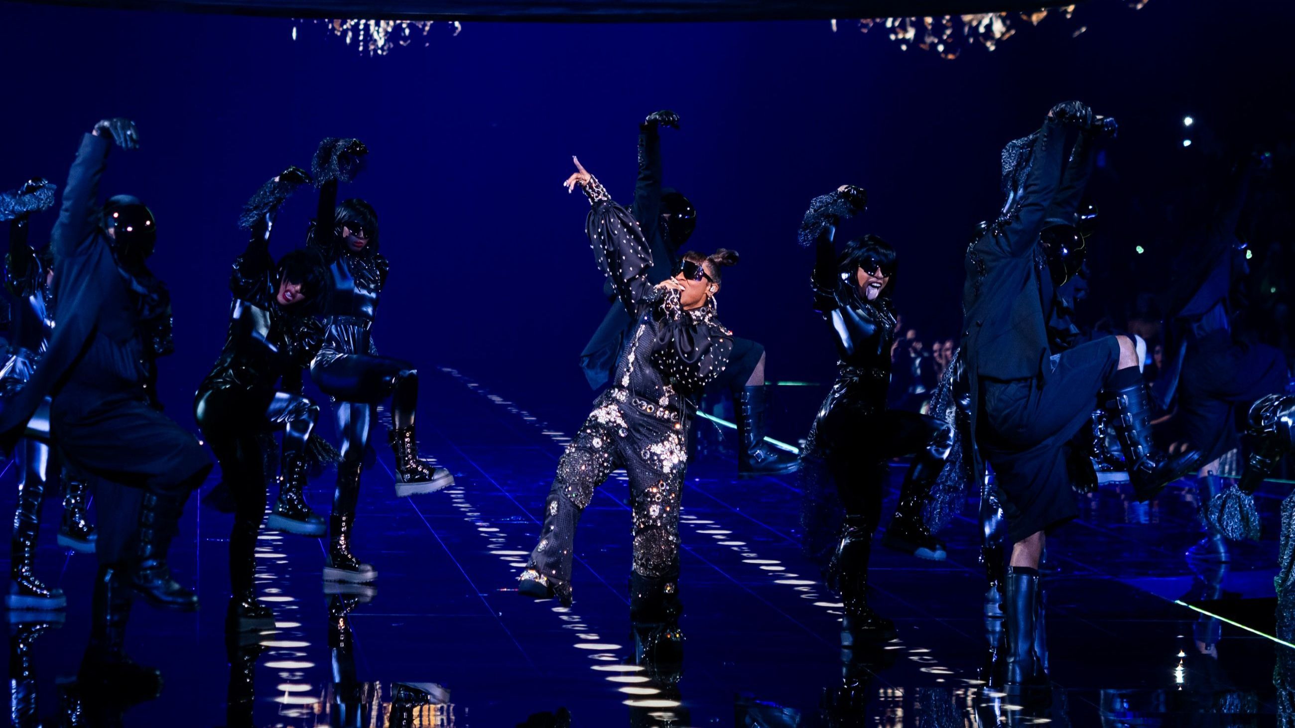 Missy Elliot si esibisce durante il Victoria's Secret Fashion Show agli Steiner Studios il 15 ottobre 2025 a New York City - Credits: Getty Images