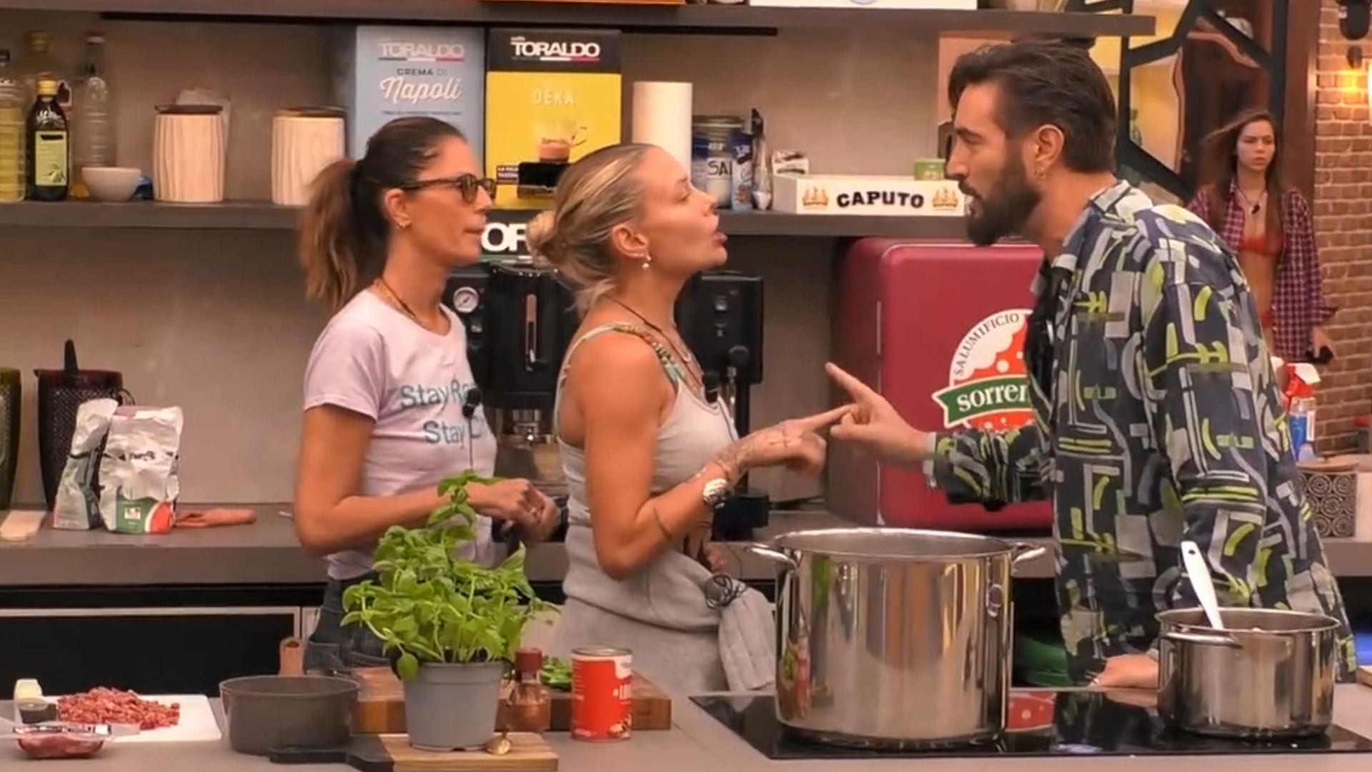 Alex Belli, Giulia Provvedi e Marina La Rosa