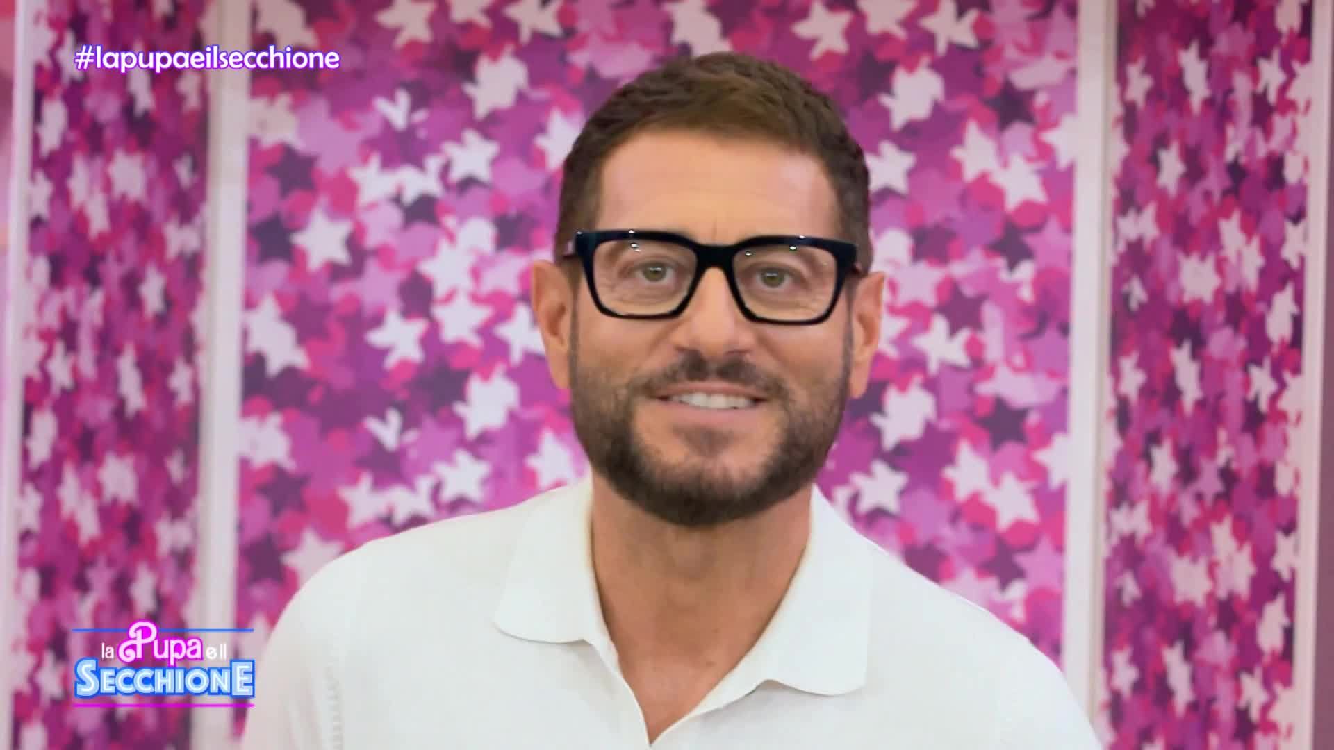 Enrico Papi conduce la seconda puntata de La Pupa e il Secchione