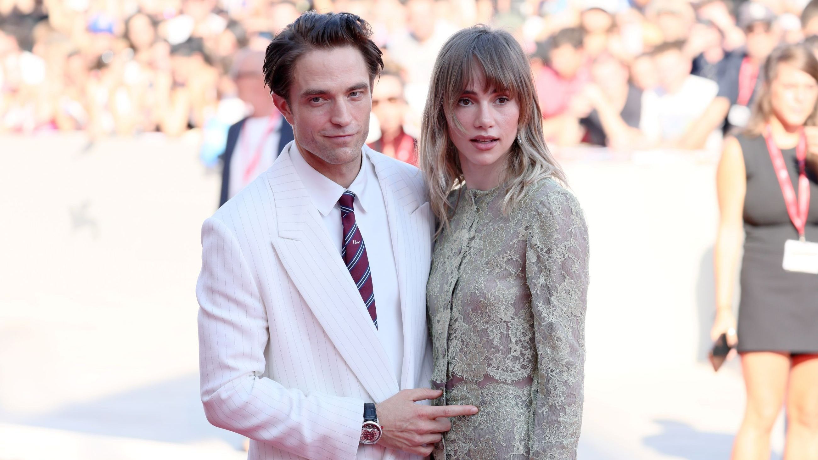 Robert Pattinson e Suki Waterhouse alla proiezione di “Primetime” per l’83ª edizione della Mostra Internazionale d’Arte Cinematografica di Venezia - Credits Getty Images