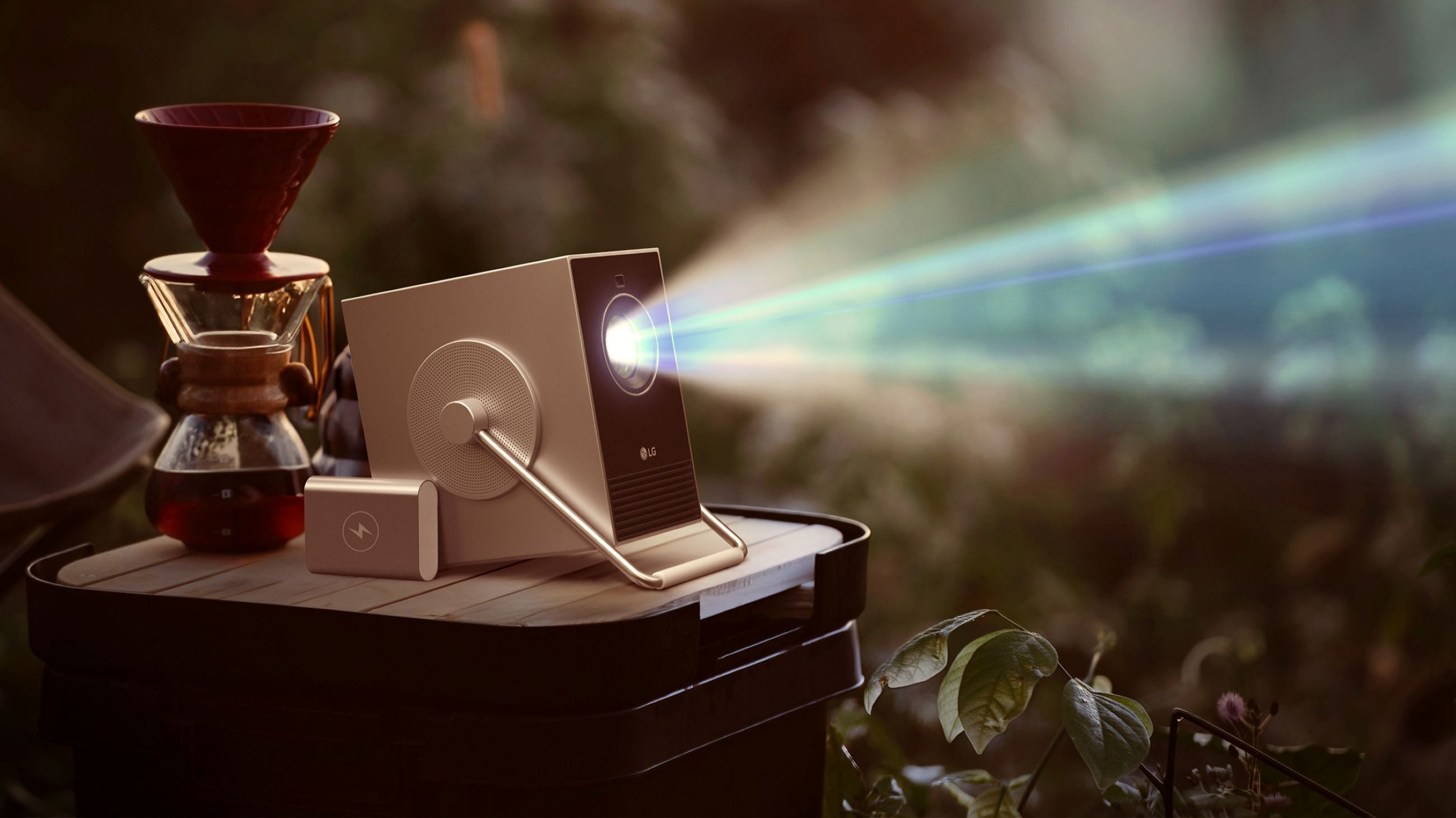 LG CineBeam Q, dimensioni compatte e risoluzione UHD 4K - Credits: Courtesy Press Office