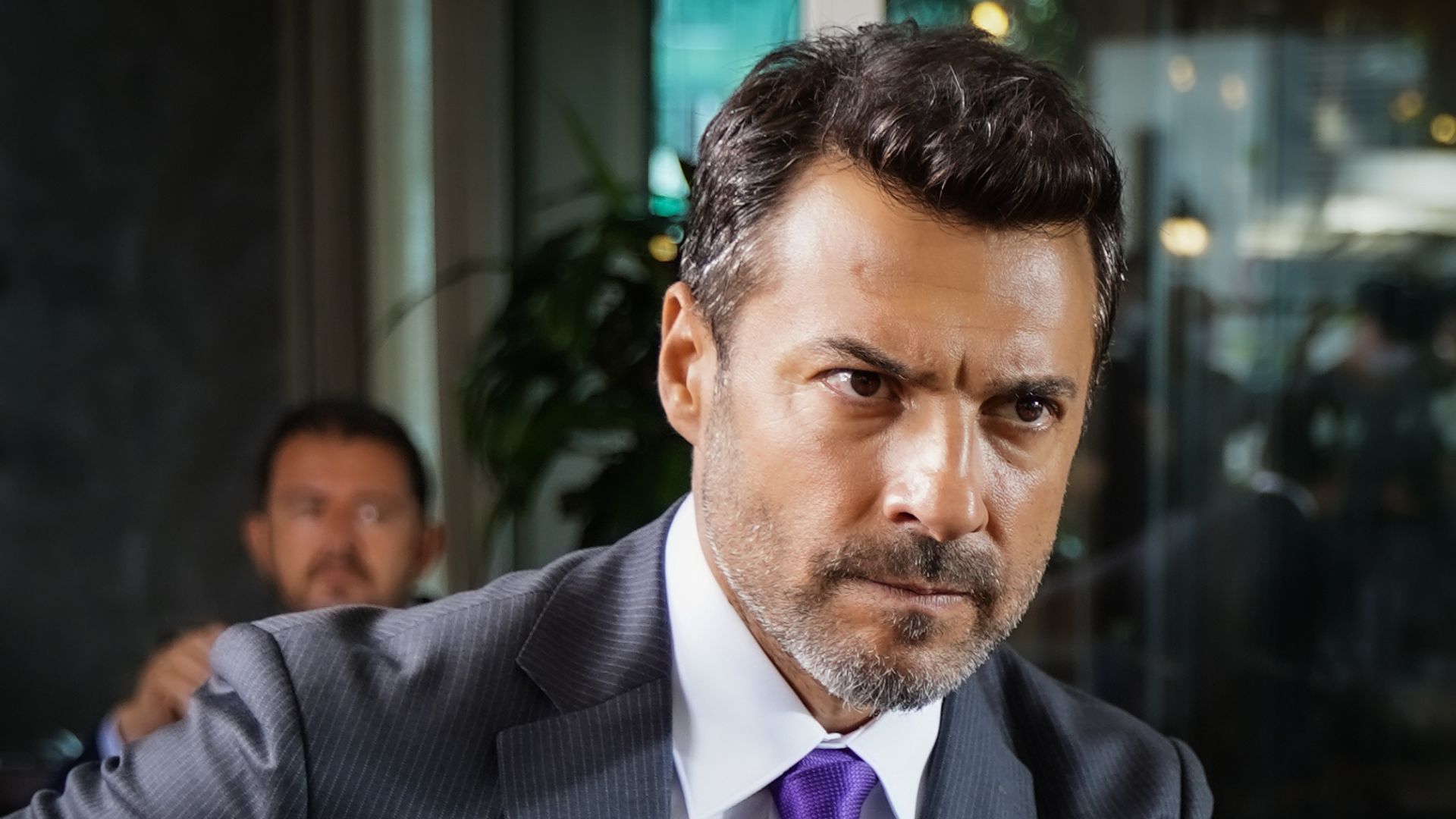 Baris Kilic (Kaya) in una scena di Forbidden Fruit 4