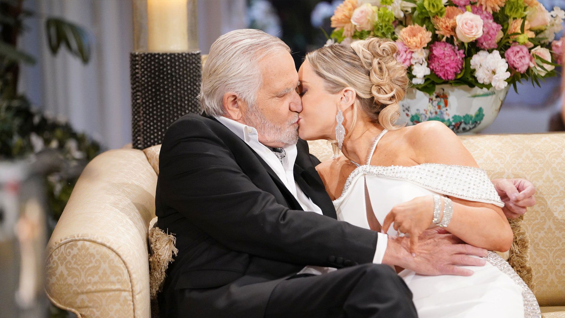 John Thomas McCook (Eric Forrester) e Jennifer Gareis (Donna Logan) in una scena di Beautiful