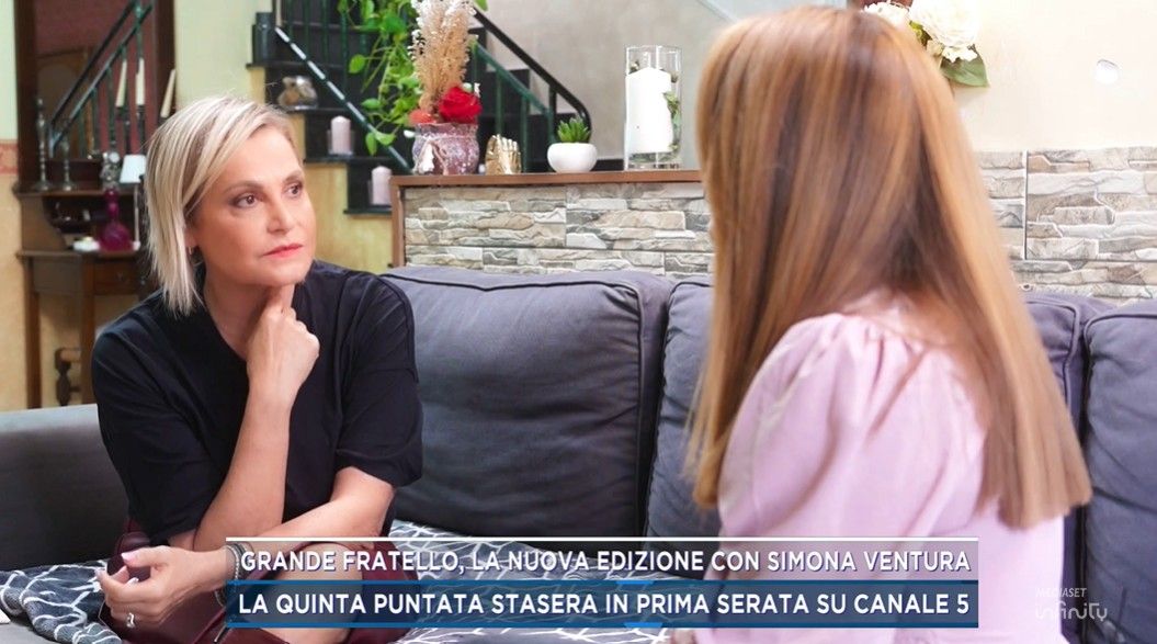 Simona Ventura intervista la fidanzata di Domenico D'Alterio
