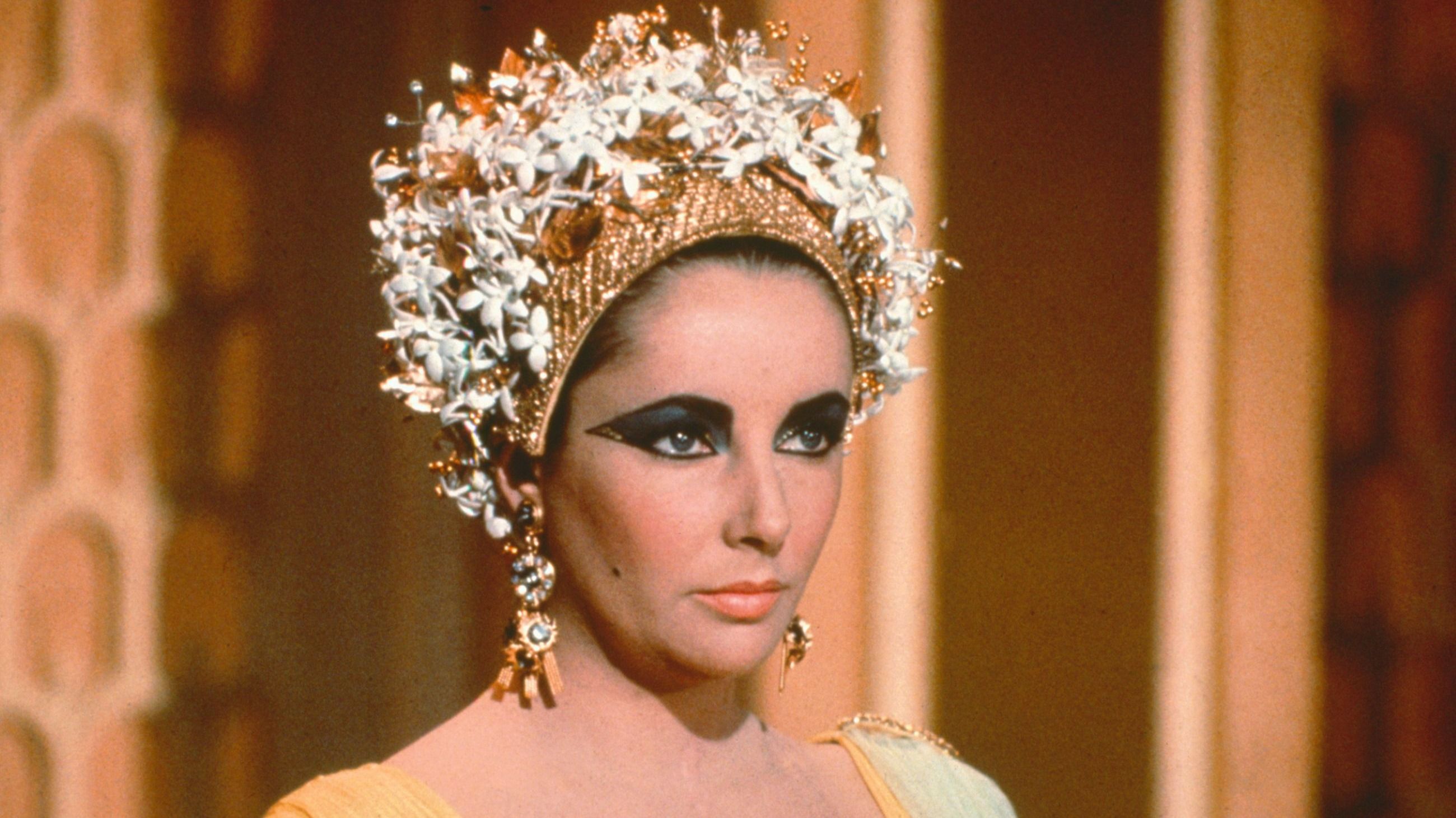 Elizabeth Taylor in Cleopatra, 1963 - Credits Getty Images