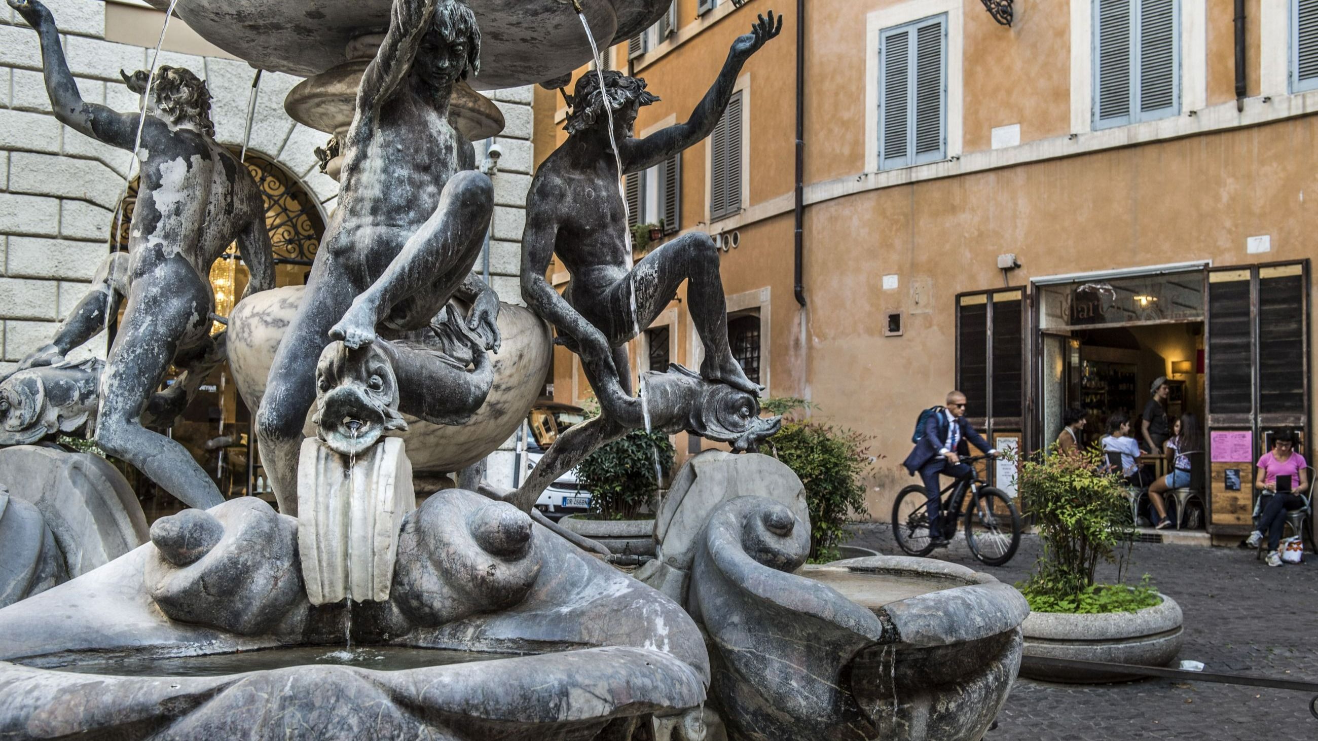 La Fontana delle Tartarughe nel quartiere ebraico a Roma - Credits: AGF