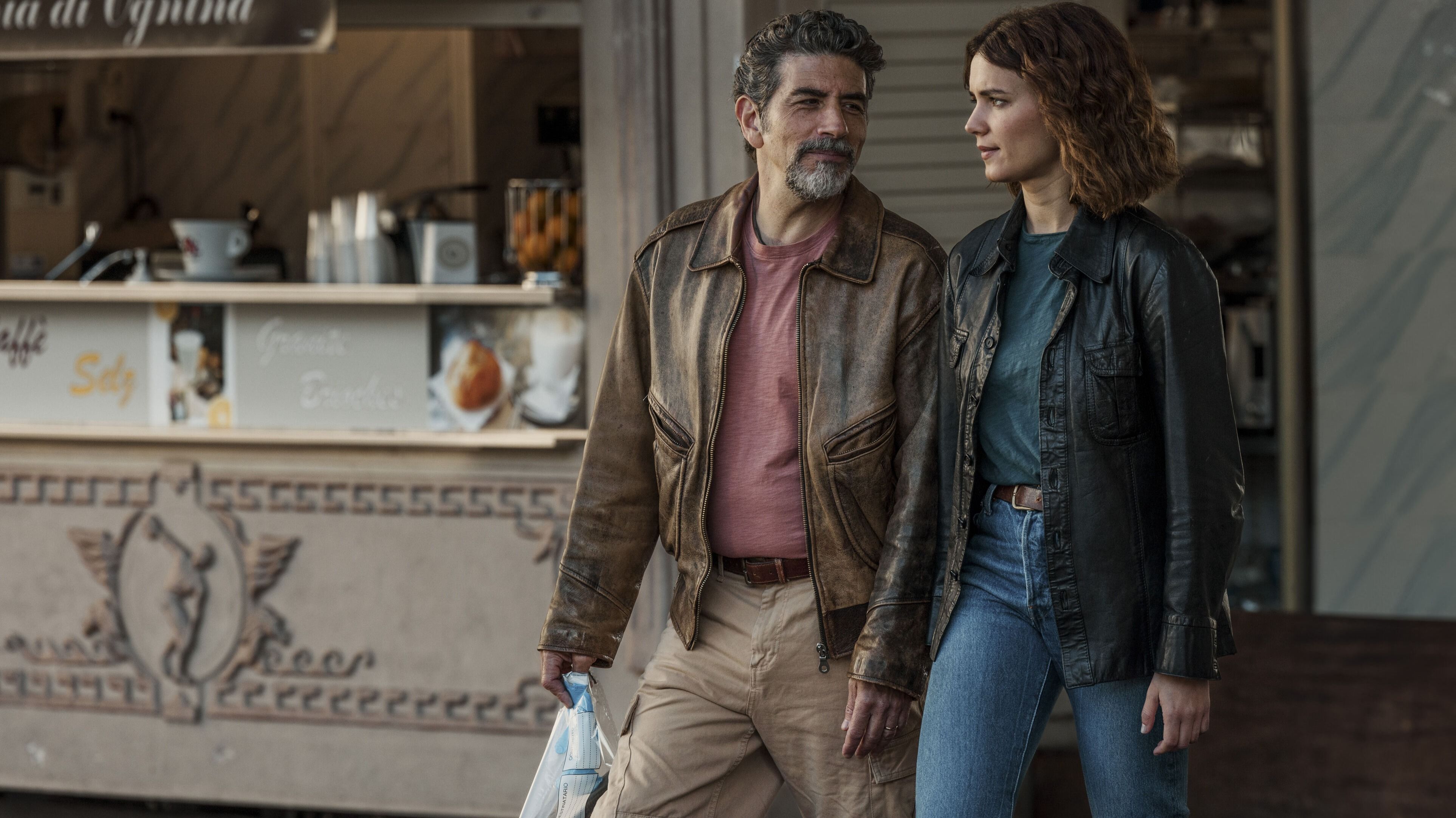 Giusy Buscemi (Vanina) e Claudio Castrogiovanni (Carmelo Spanò) in Vanina 2