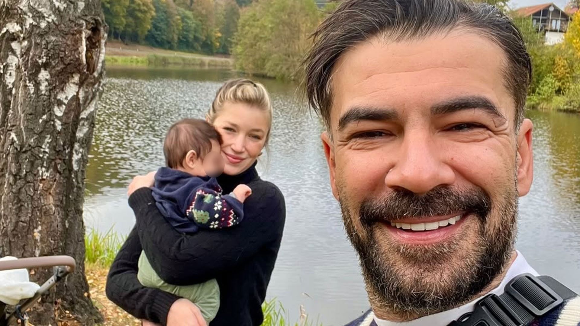 Rüzgar Aksoy con il figlio e la moglie Yasemin Sancaklı | Instagram: @ruzgaraksoy