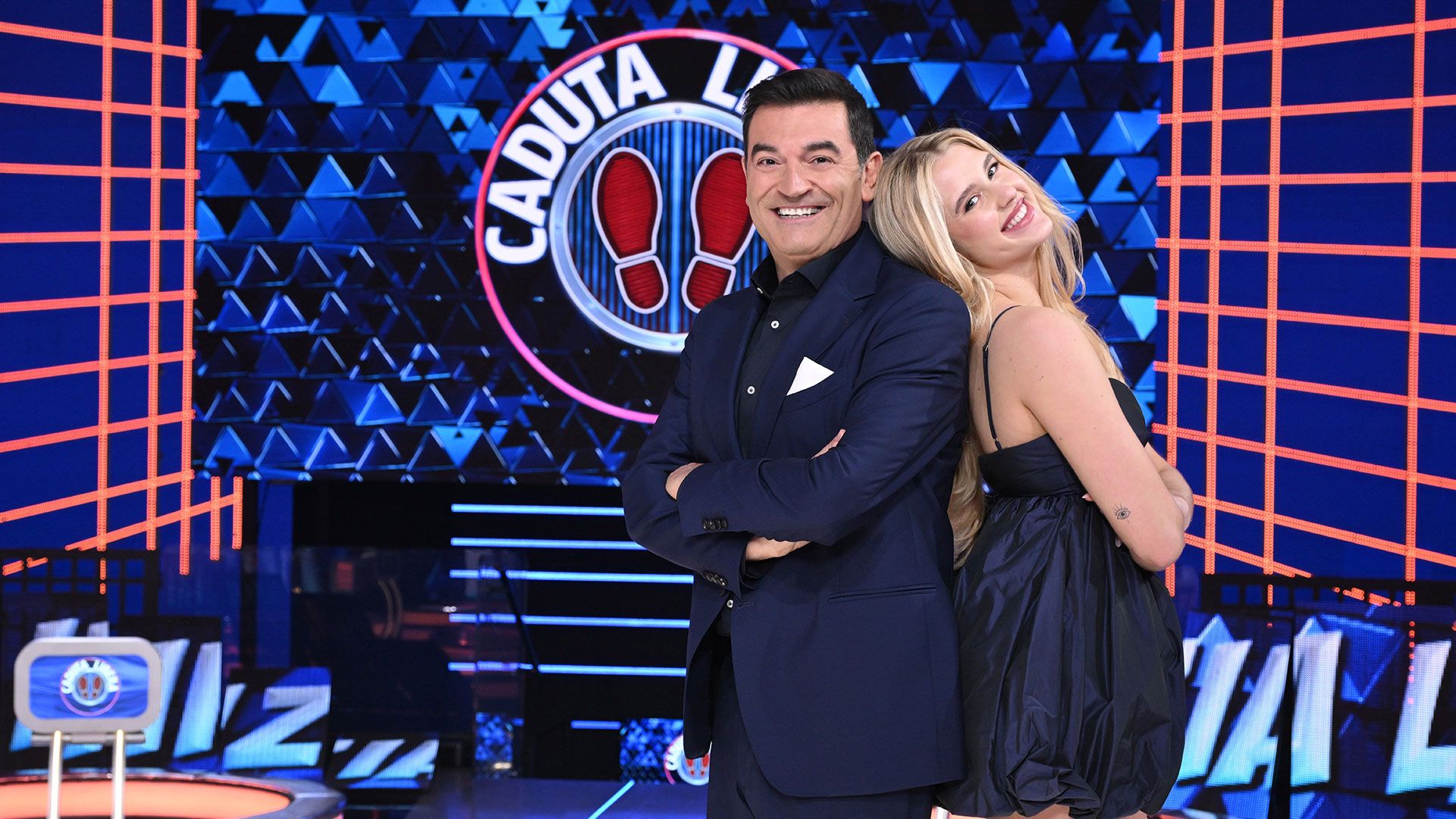 Max Giusti e Isobel Kinnear