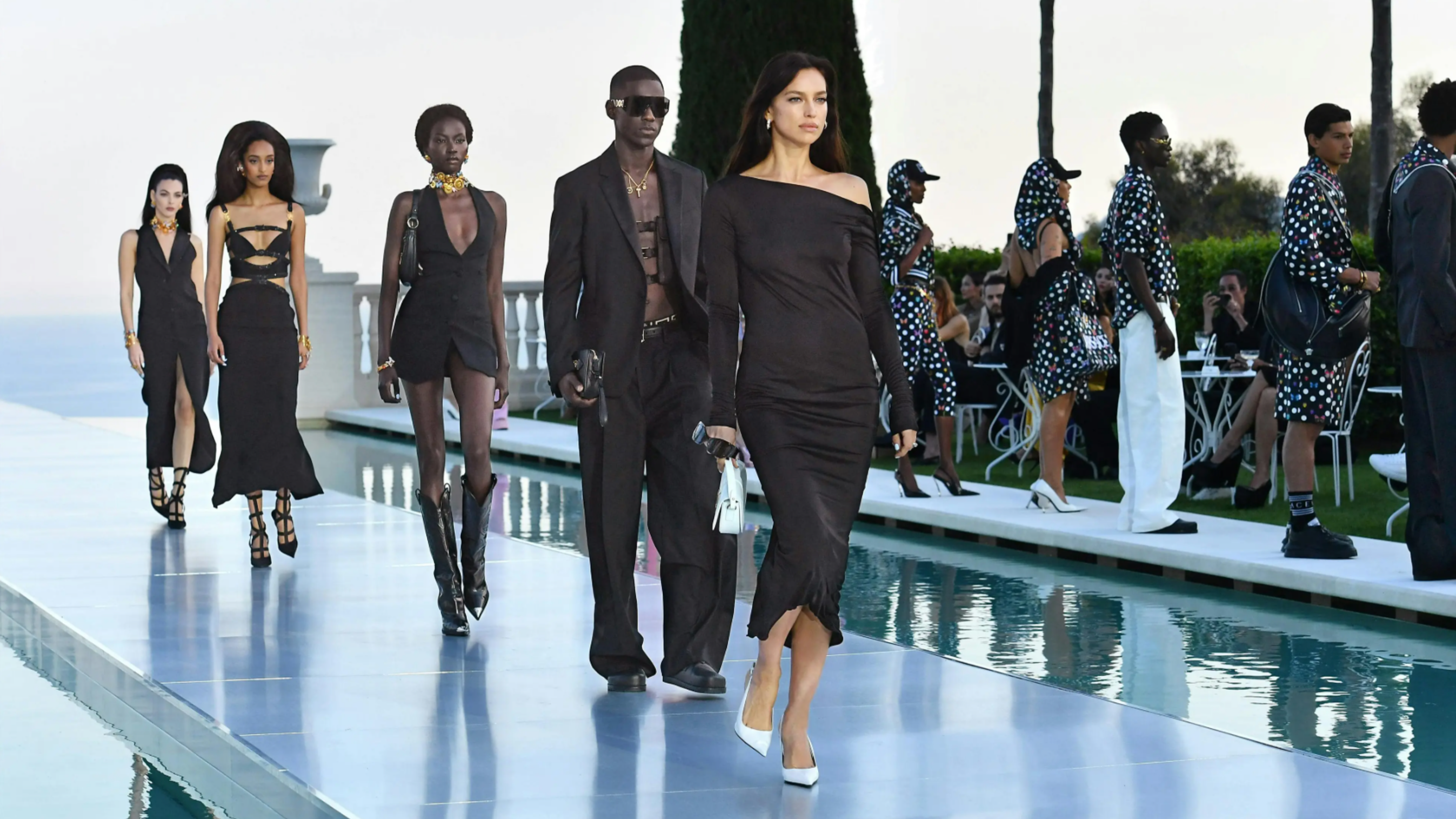 Versace Cruise 2023 
Credit: Launchmetrics.com/Spotlight